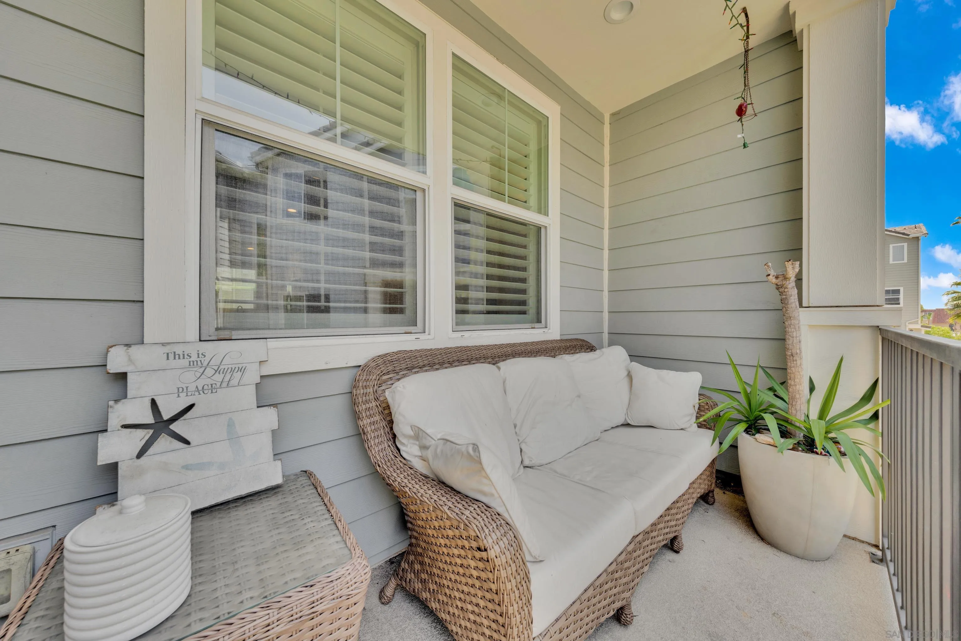 https://cdn.realtyfeed.com/cdn/127/260014357/c90952a4628e67de5c22433135e331be.webp