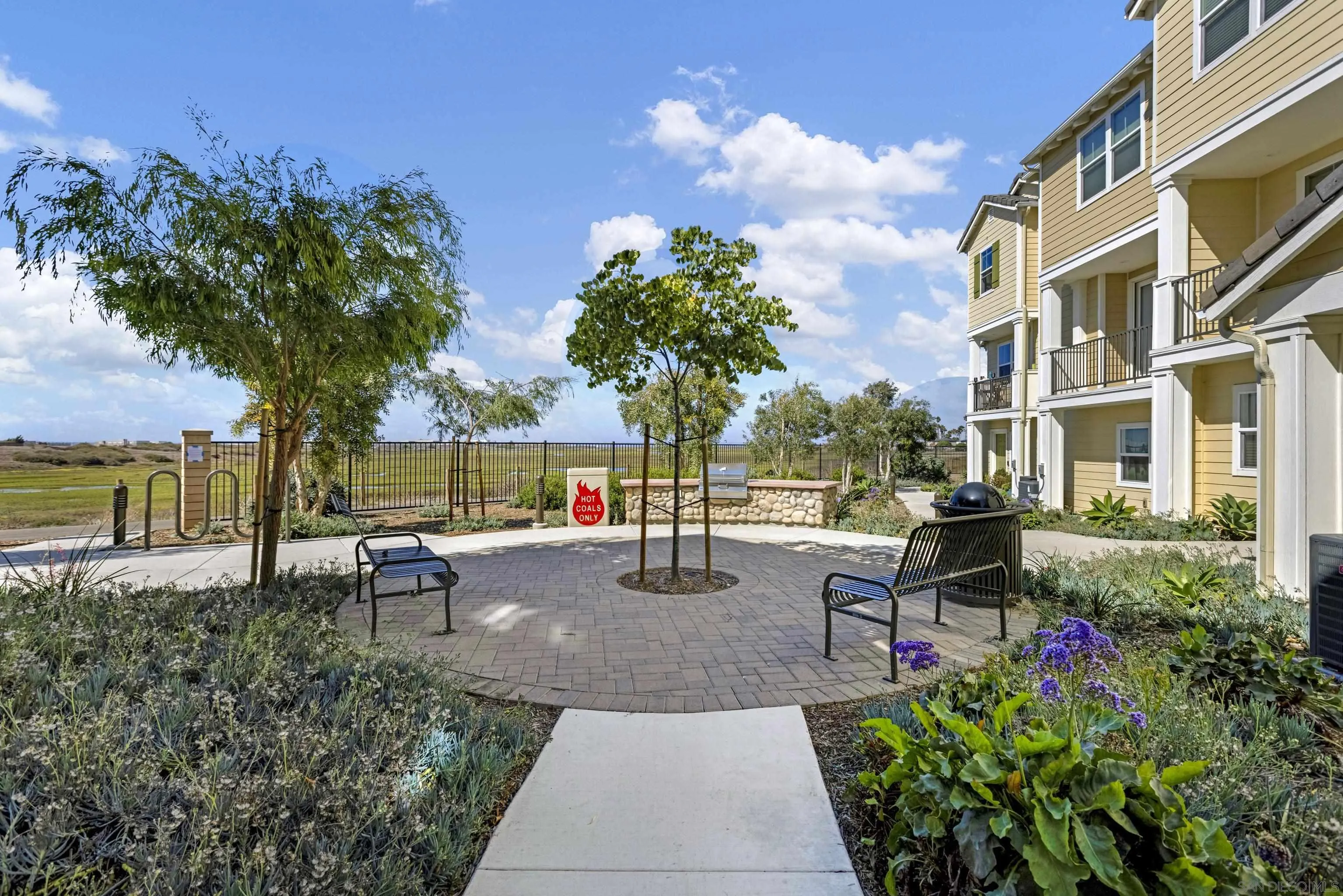 https://cdn.realtyfeed.com/cdn/127/260014357/cffb06f3f849b3f8dbf8047bf462d857.webp