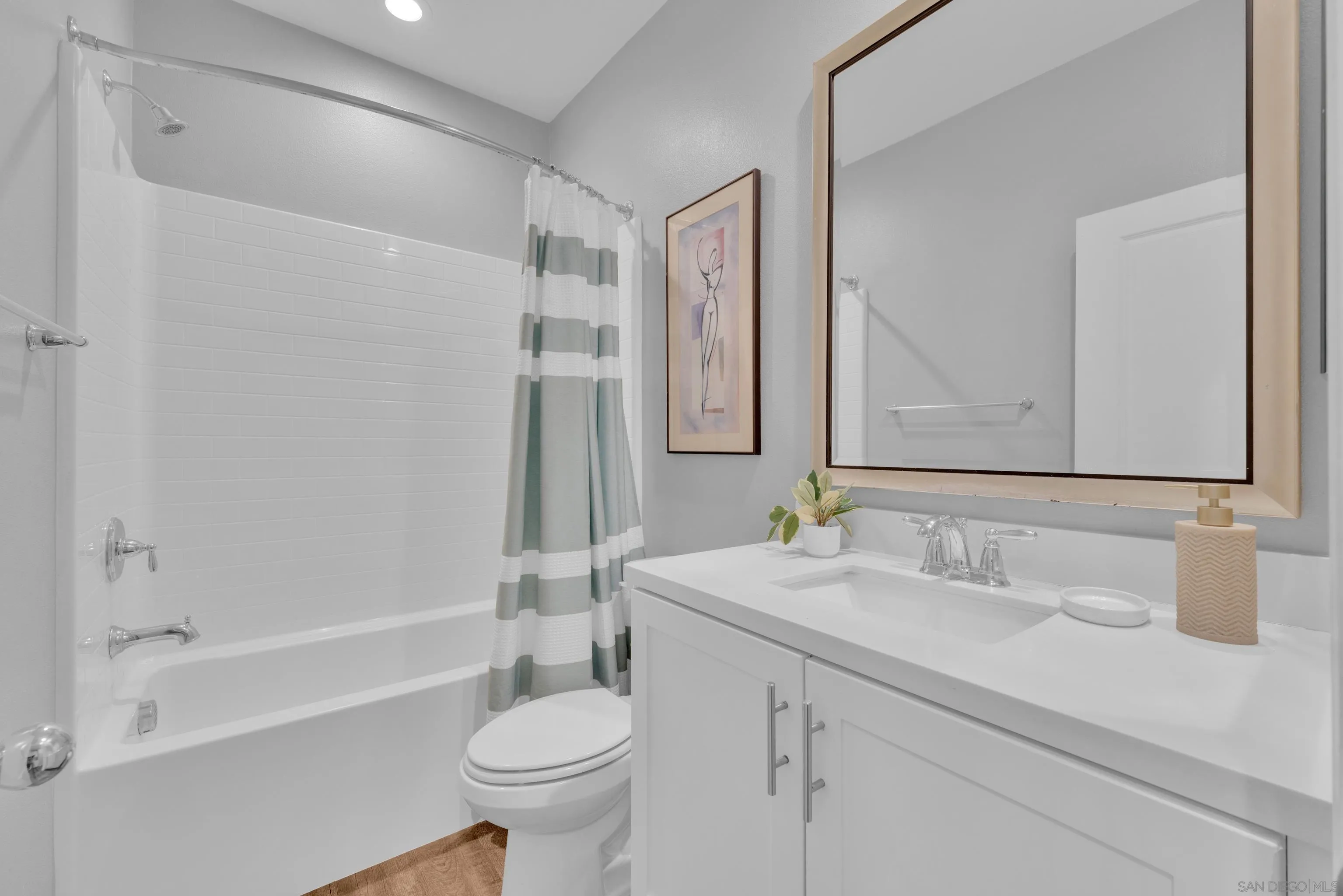 https://cdn.realtyfeed.com/cdn/127/260014357/d116edf4a683a2840672021ffcb3a0bd.webp