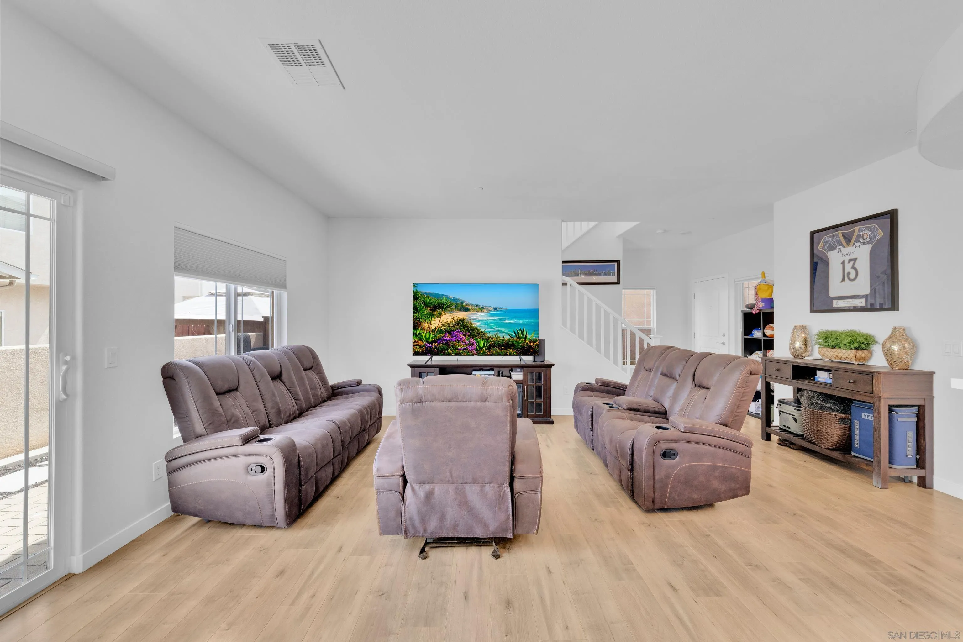 https://cdn.realtyfeed.com/cdn/127/260014358/1257a7a2f4ca5295df2cac2c502c87a8.webp