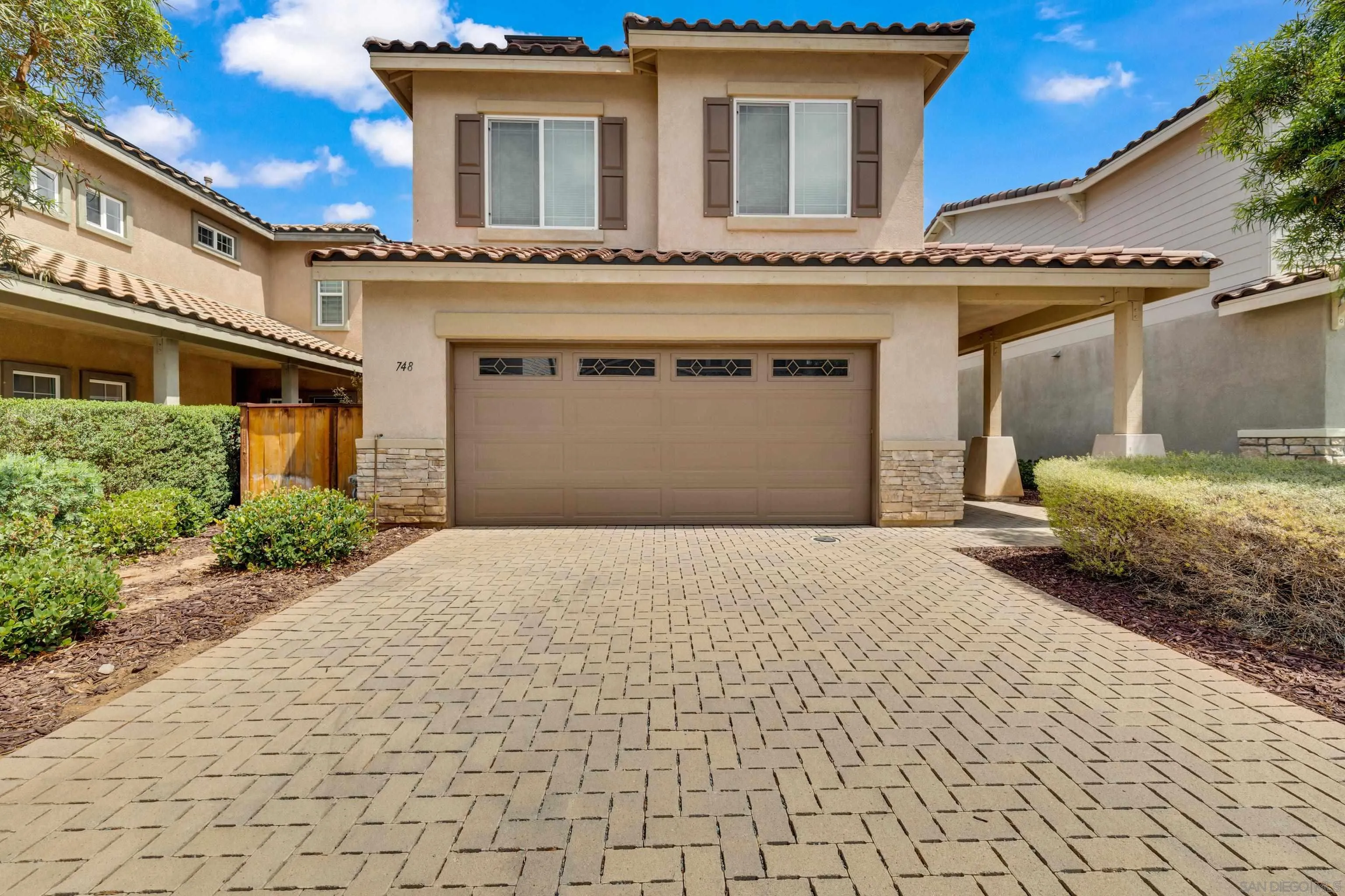 https://cdn.realtyfeed.com/cdn/127/260014358/2c482935eb290d82e7c030f935ecb1d9.webp