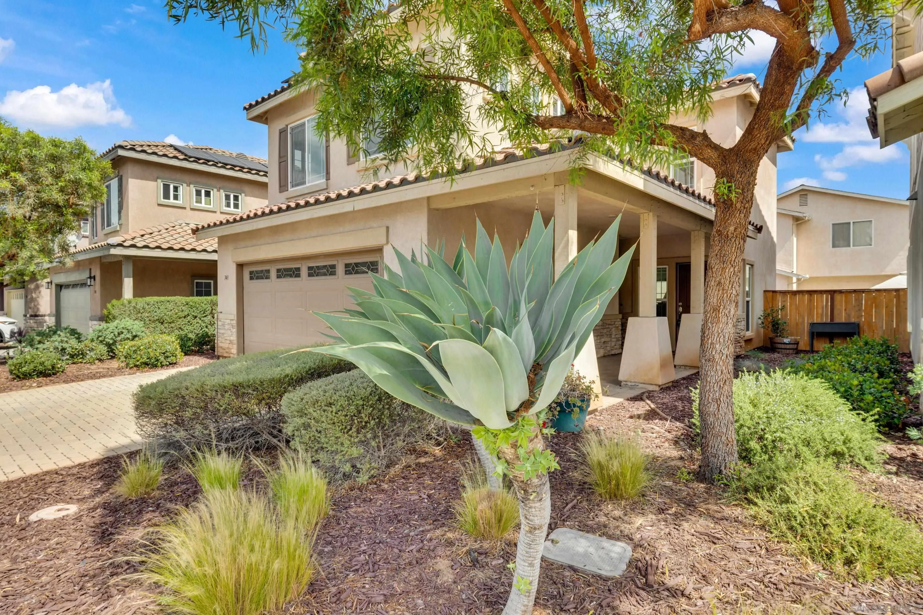https://cdn.realtyfeed.com/cdn/127/260014358/4f3853fe963cb25acfd38ad4086b9e33.webp