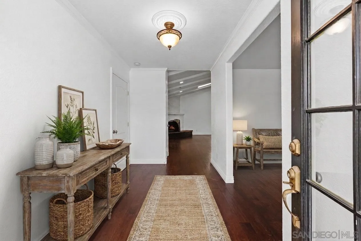 https://cdn.realtyfeed.com/cdn/127/260014361/9f757057468bc30f690a6fe11f48a4cd.webp
