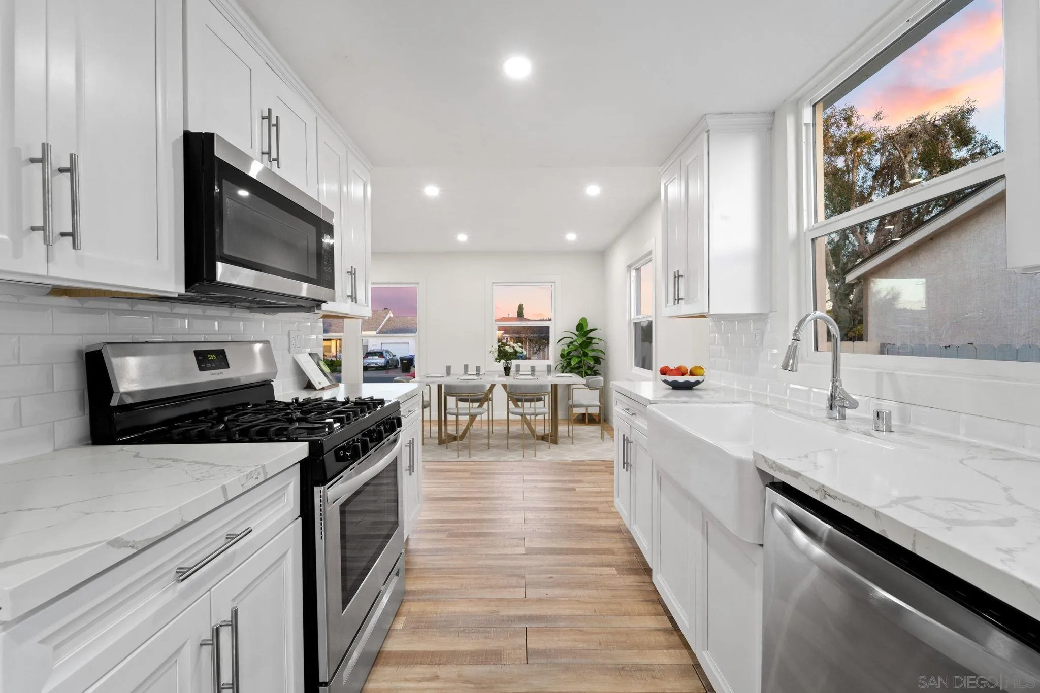 https://cdn.realtyfeed.com/cdn/127/260014363/177b4aff82f599d2a79cf3cfd5293794.webp