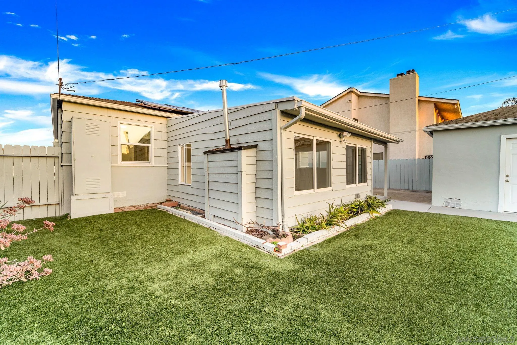 https://cdn.realtyfeed.com/cdn/127/260014363/5f496e86bc22c35413f9d316a64f530f.webp