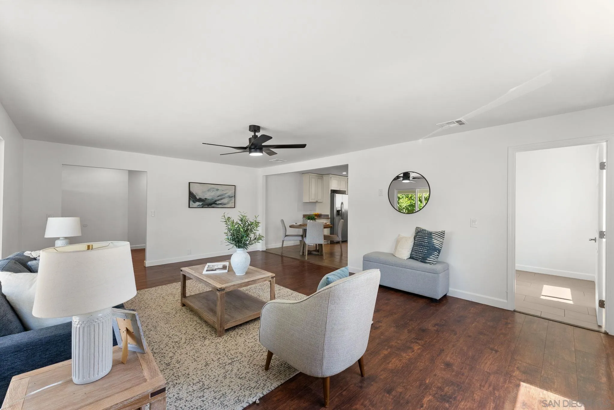 https://cdn.realtyfeed.com/cdn/127/260014367/b6eaa3fd3187a795579e910b642aa2b7.webp
