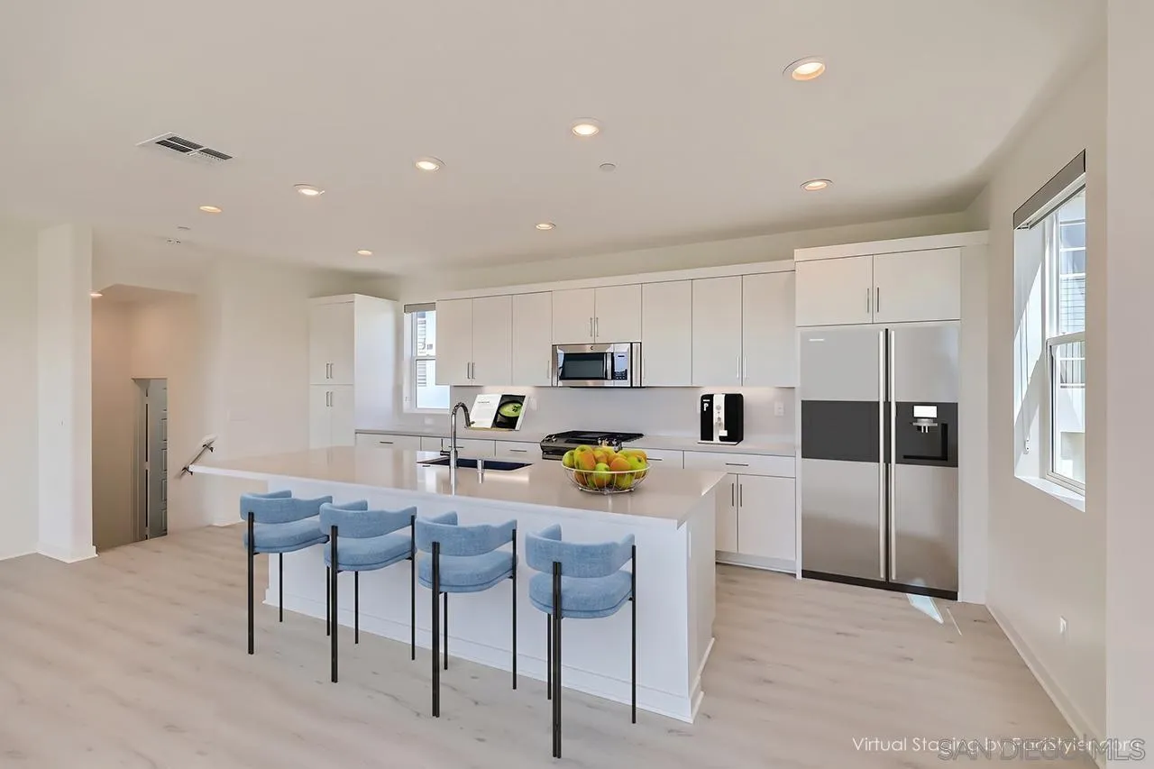 Photo #5: 260014372 Listing: Photo #5