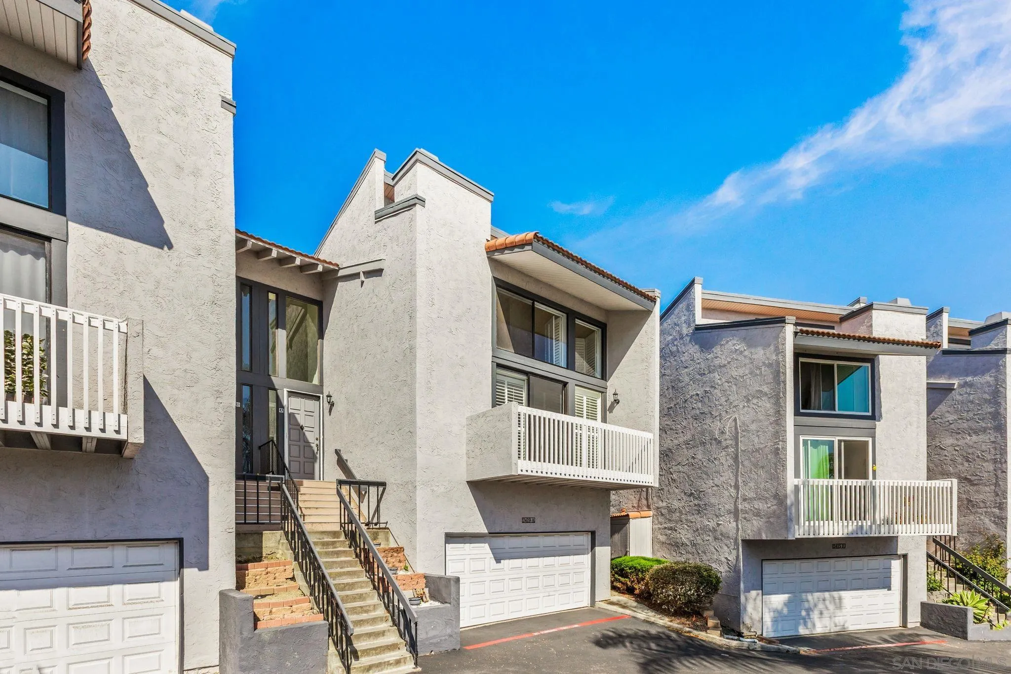https://cdn.realtyfeed.com/cdn/127/260014376/54740c22eb030141e2b2f895f186f971.webp