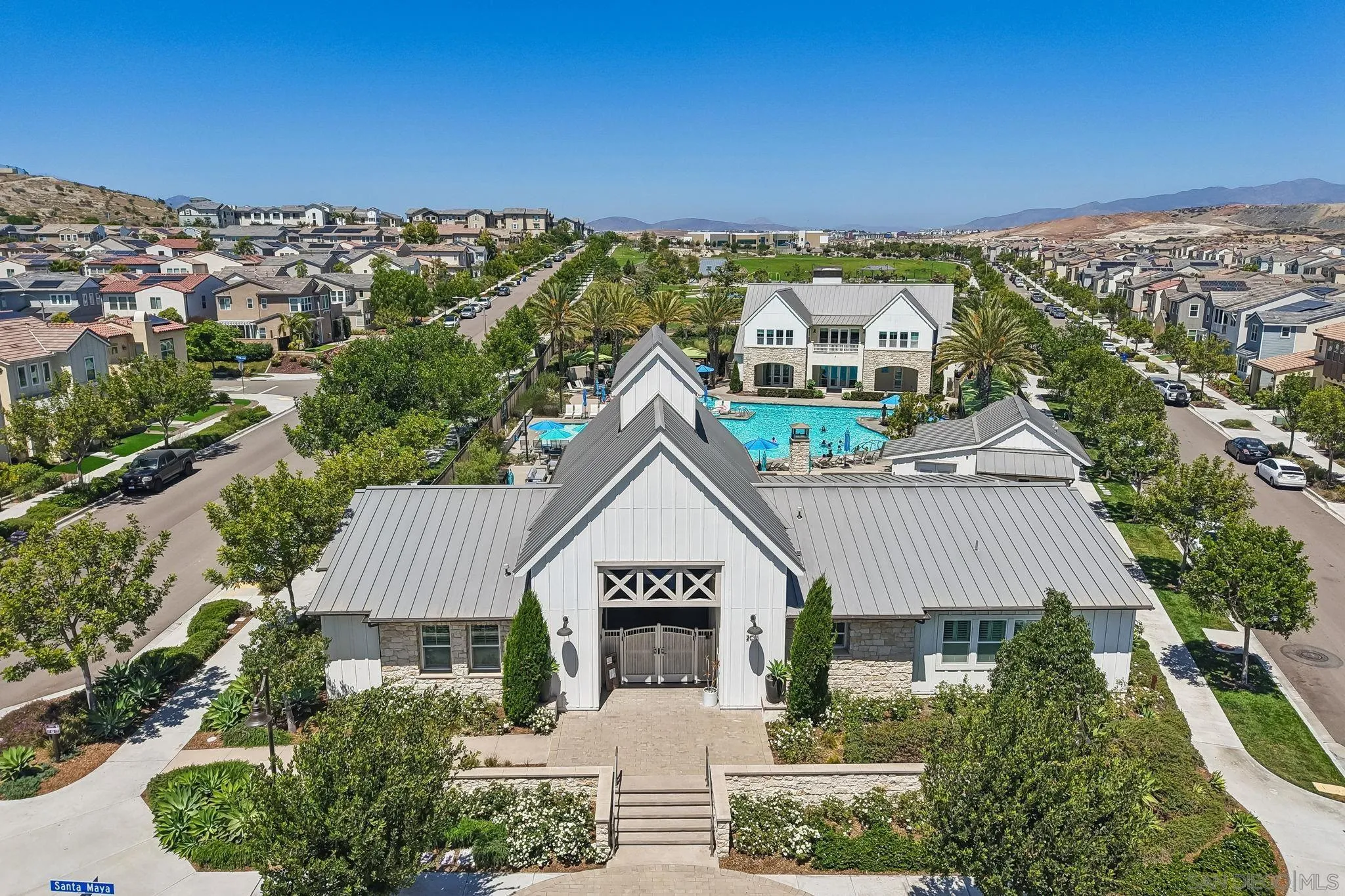 https://cdn.realtyfeed.com/cdn/127/260014379/185dbafcd09e438a247e15c0ef557856.webp
