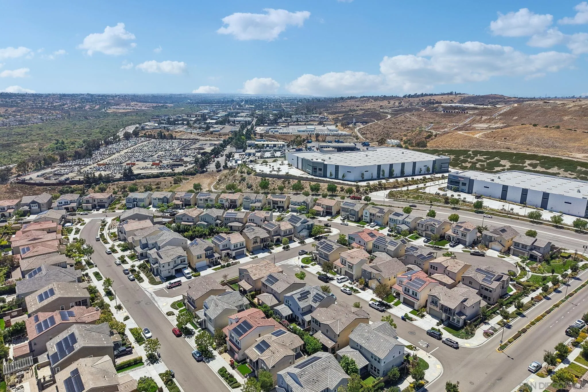 https://cdn.realtyfeed.com/cdn/127/260014379/7f7aa500c024570e9c48de58ada7a652.webp