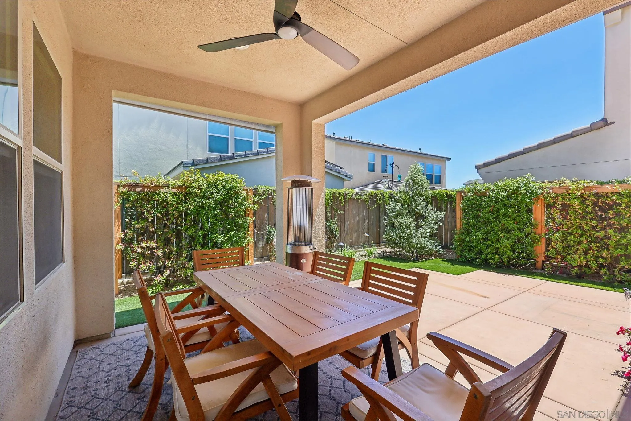 https://cdn.realtyfeed.com/cdn/127/260014379/85a6d20ba317f28cb8b09b34f2de78fc.webp