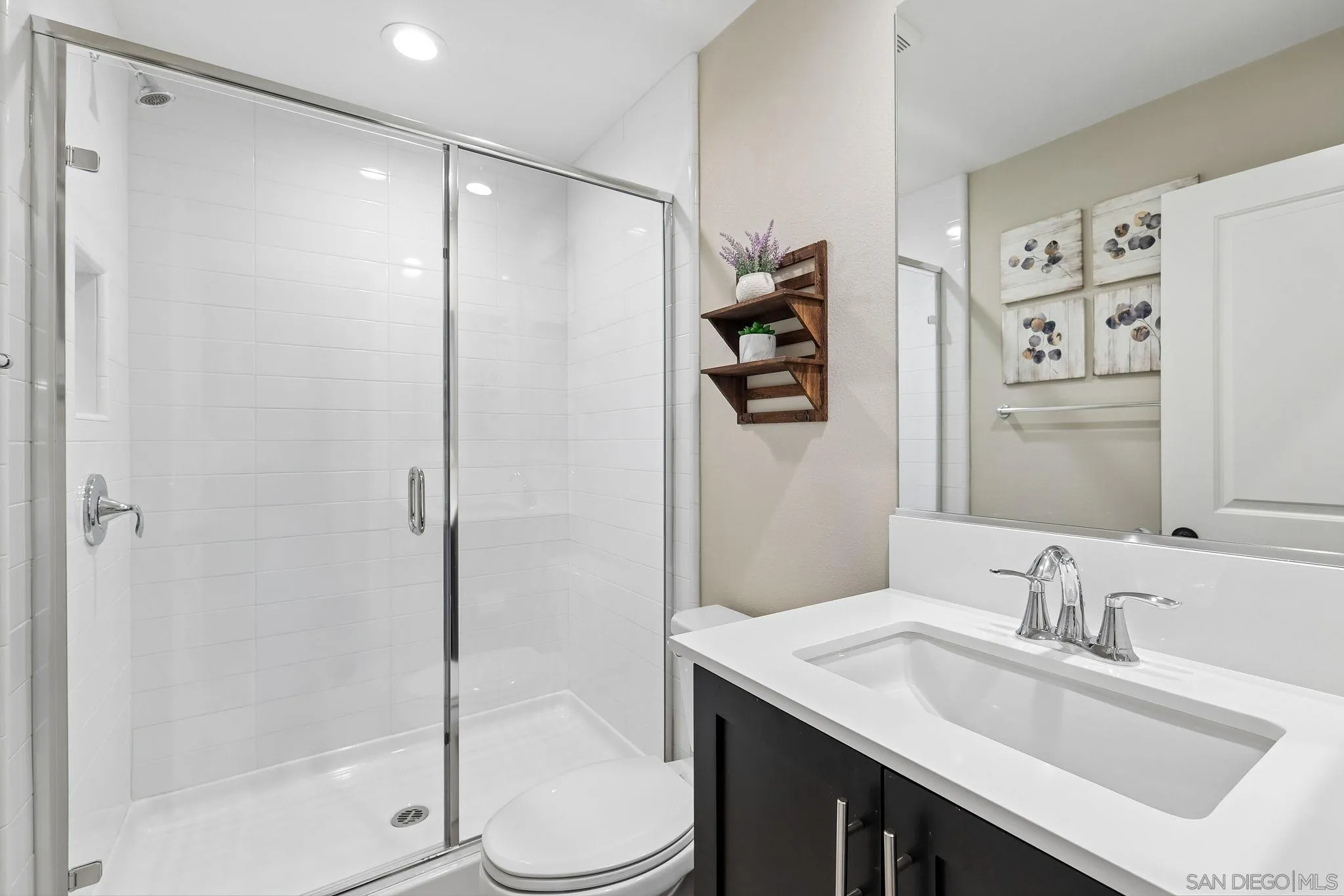https://cdn.realtyfeed.com/cdn/127/260014379/b1142281d9b50b63e9c6363d23c9dca9.webp
