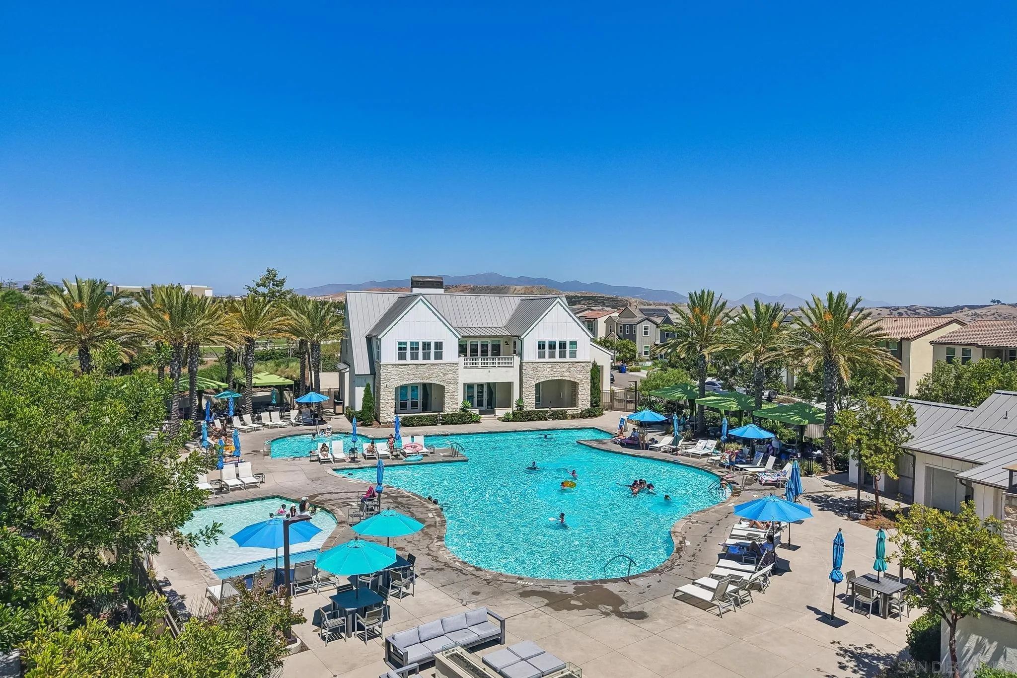 https://cdn.realtyfeed.com/cdn/127/260014379/d5a07fd819071476771233f9a9f51c92.webp