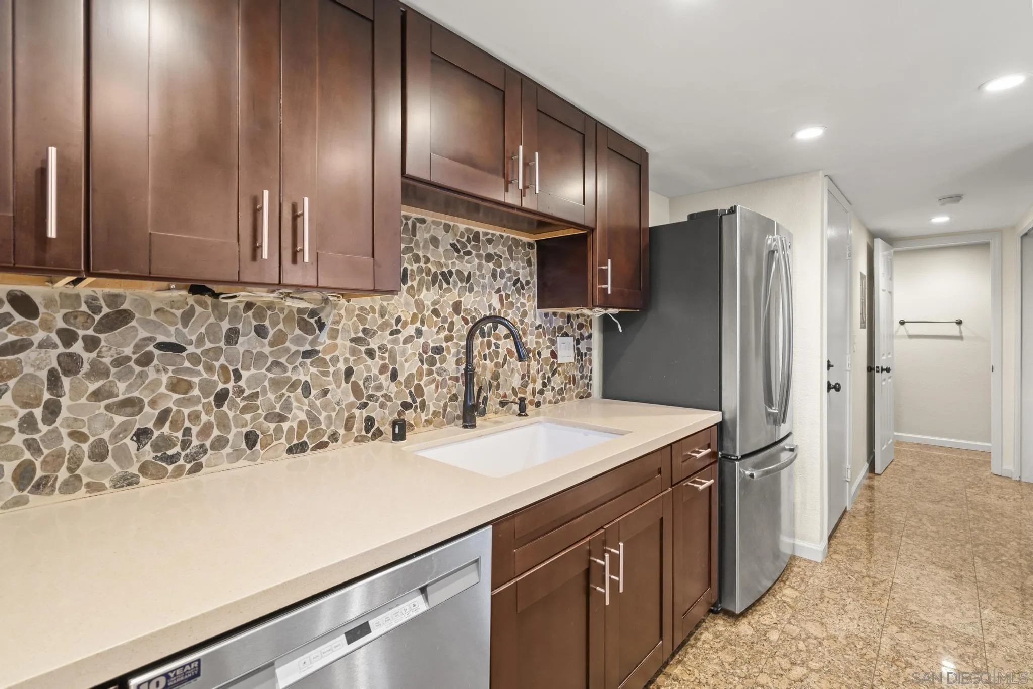Photo #10: 260014380 Listing: Photo #10