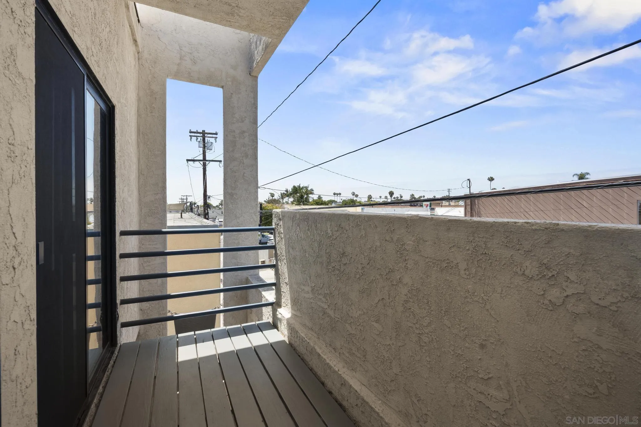 https://cdn.realtyfeed.com/cdn/127/260014380/fa96843244ebf00148a84c6c5584c3b1.webp