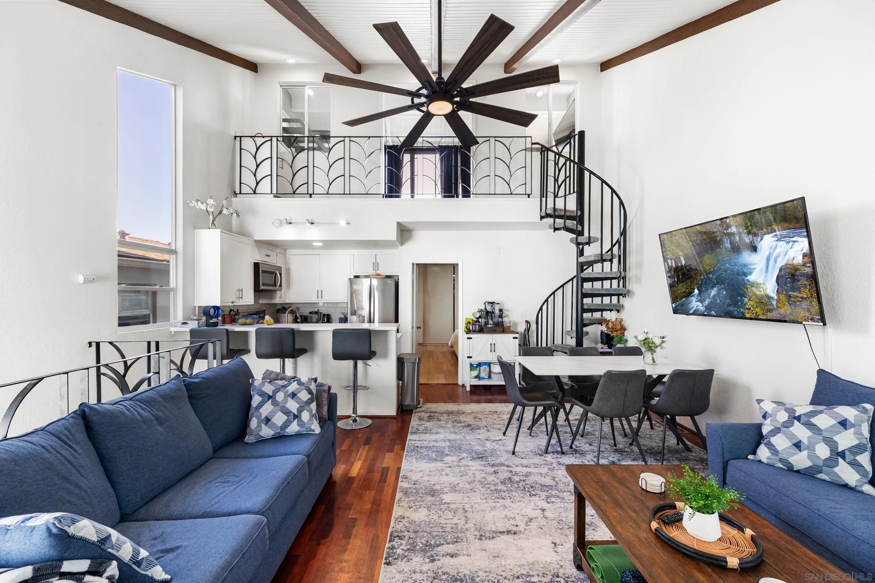 https://cdn.realtyfeed.com/cdn/127/260014382/4df98d8c4b516f9986ec542a7aa92b1b.webp