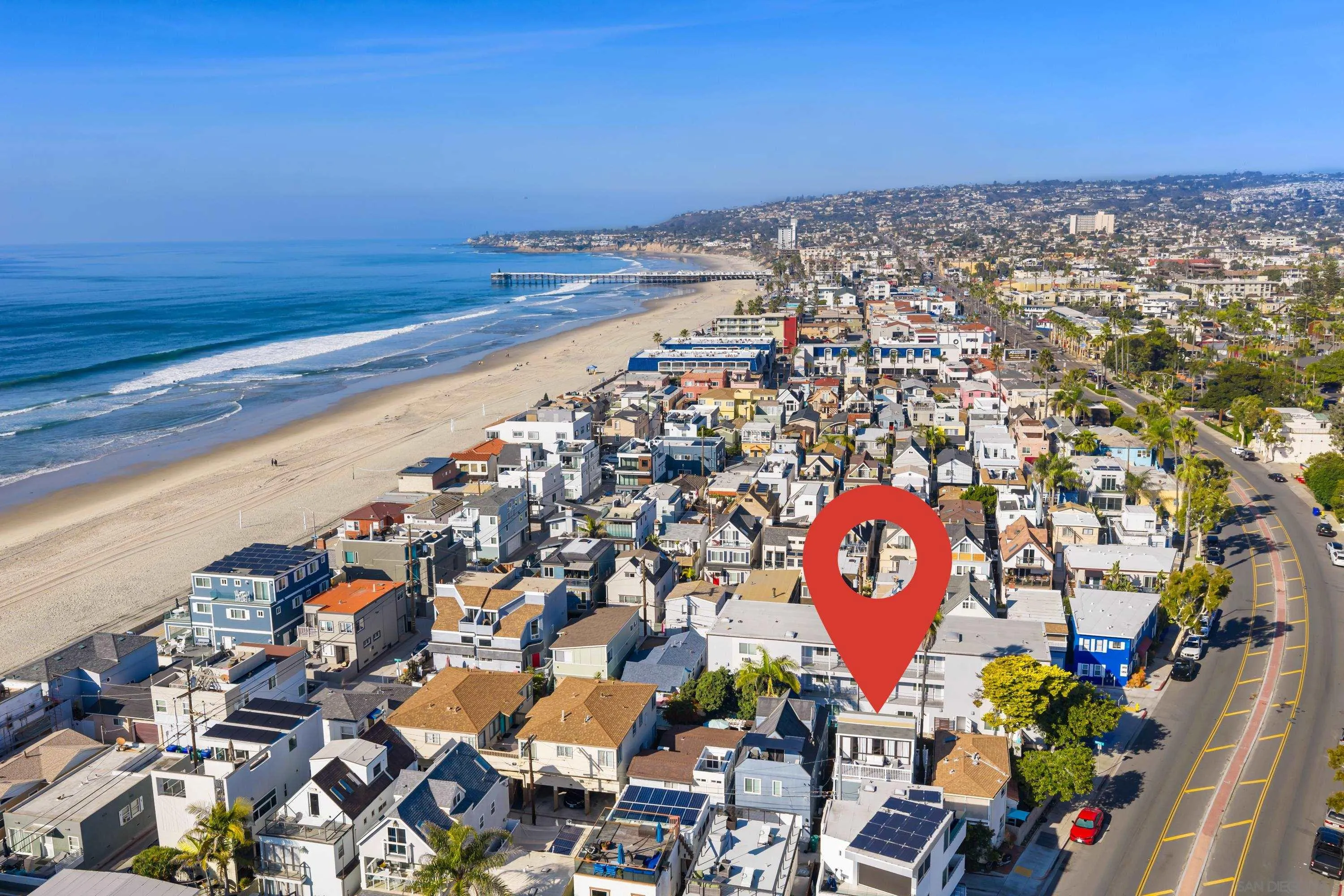 https://cdn.realtyfeed.com/cdn/127/260014382/9e99b270d50eeee4bea5ed5dd17038ba.webp