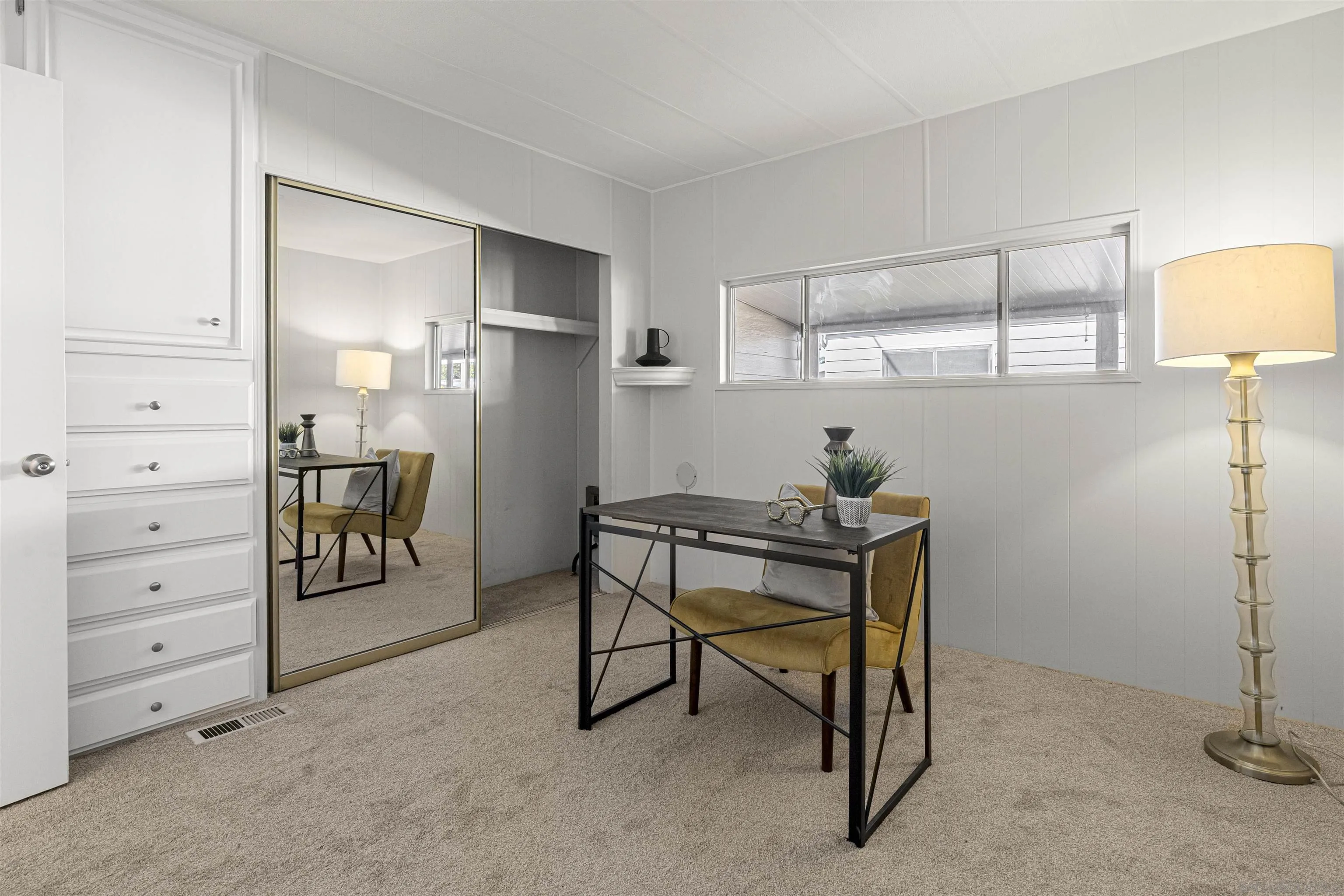 https://cdn.realtyfeed.com/cdn/127/260014385/1be8af01814f51629601edb8002c5cec.webp