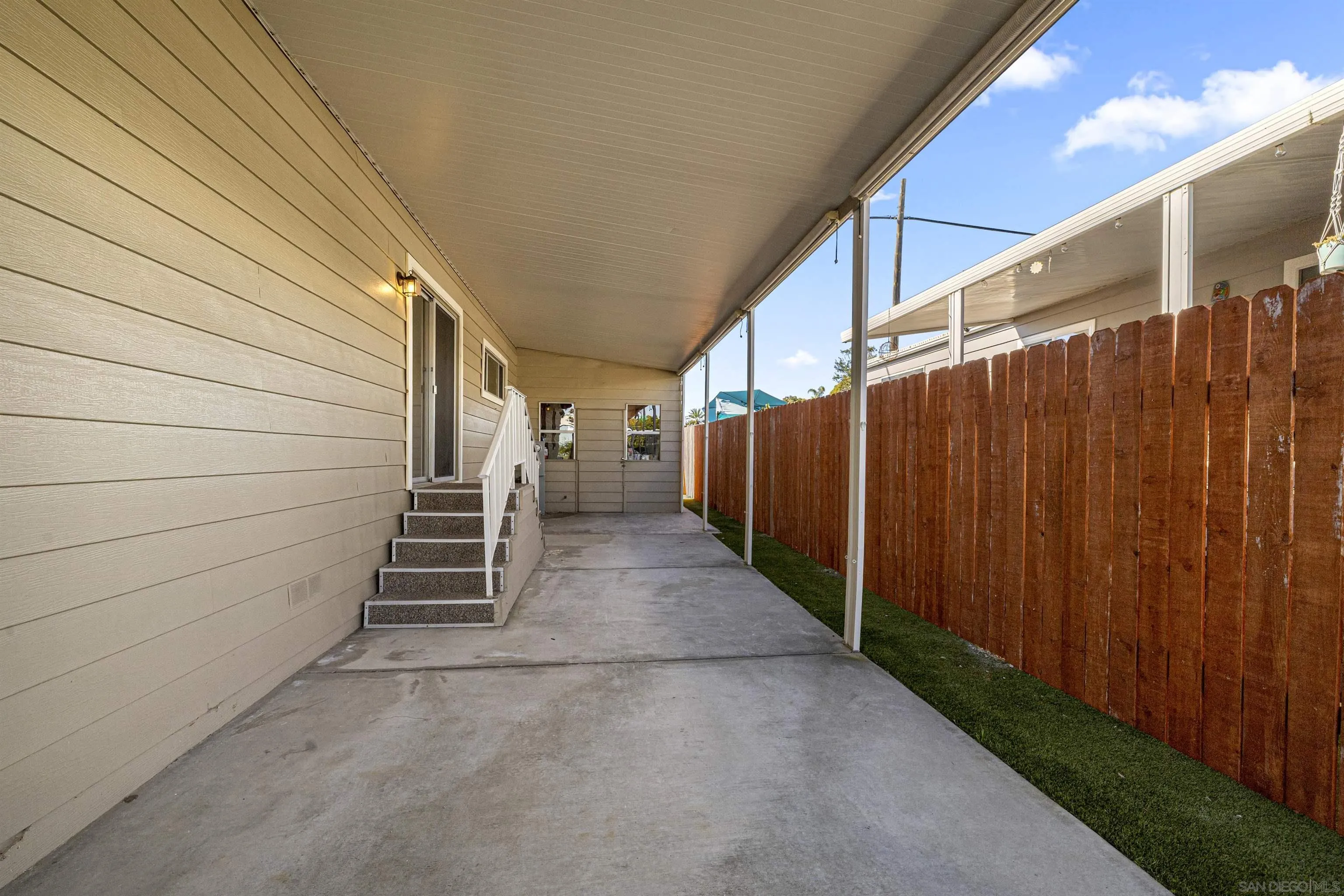 https://cdn.realtyfeed.com/cdn/127/260014385/b184ff9108c07d12f56e5078292f46a7.webp