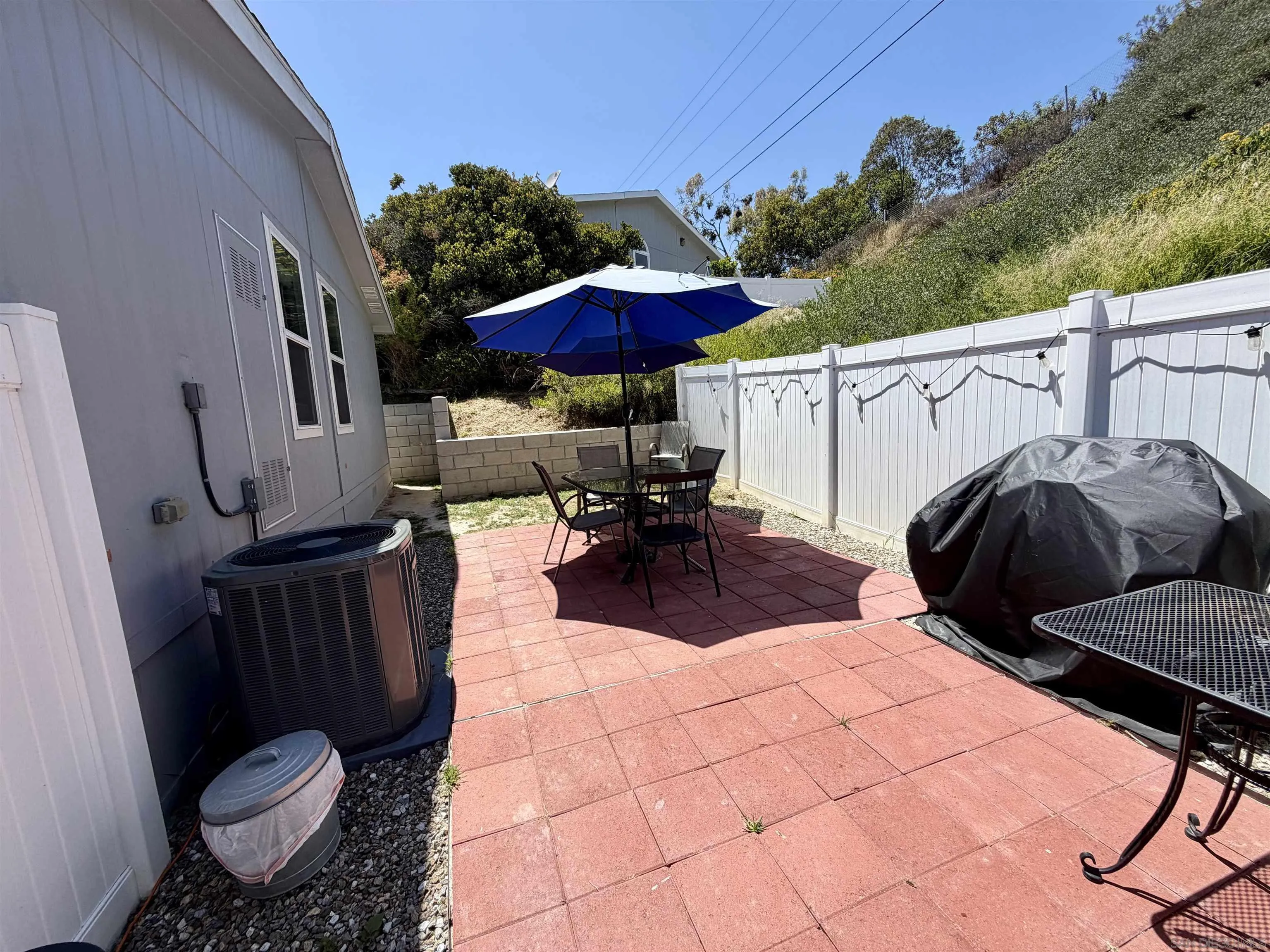 https://cdn.realtyfeed.com/cdn/127/260014390/9647c24d39d7ea378045d5c9bbbeaa75.webp