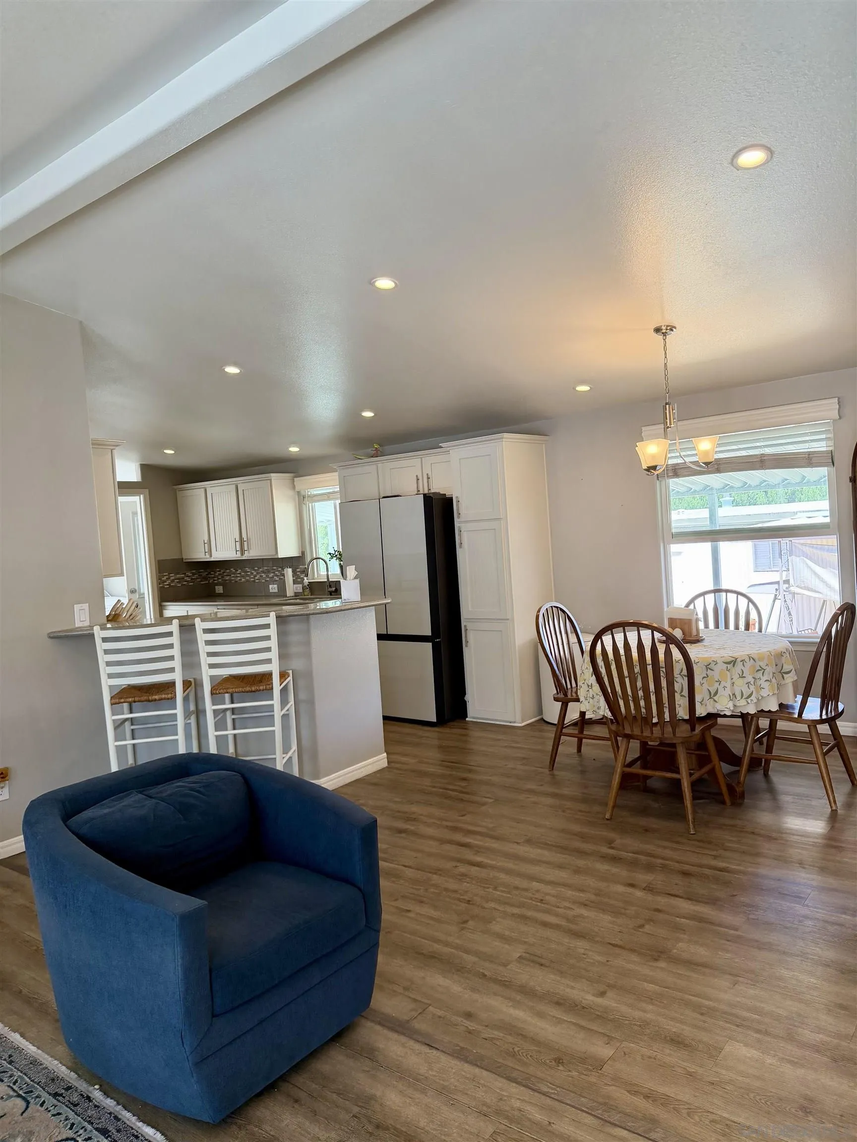 https://cdn.realtyfeed.com/cdn/127/260014390/d3db9f1335121b3bdc85f7980d759980.webp