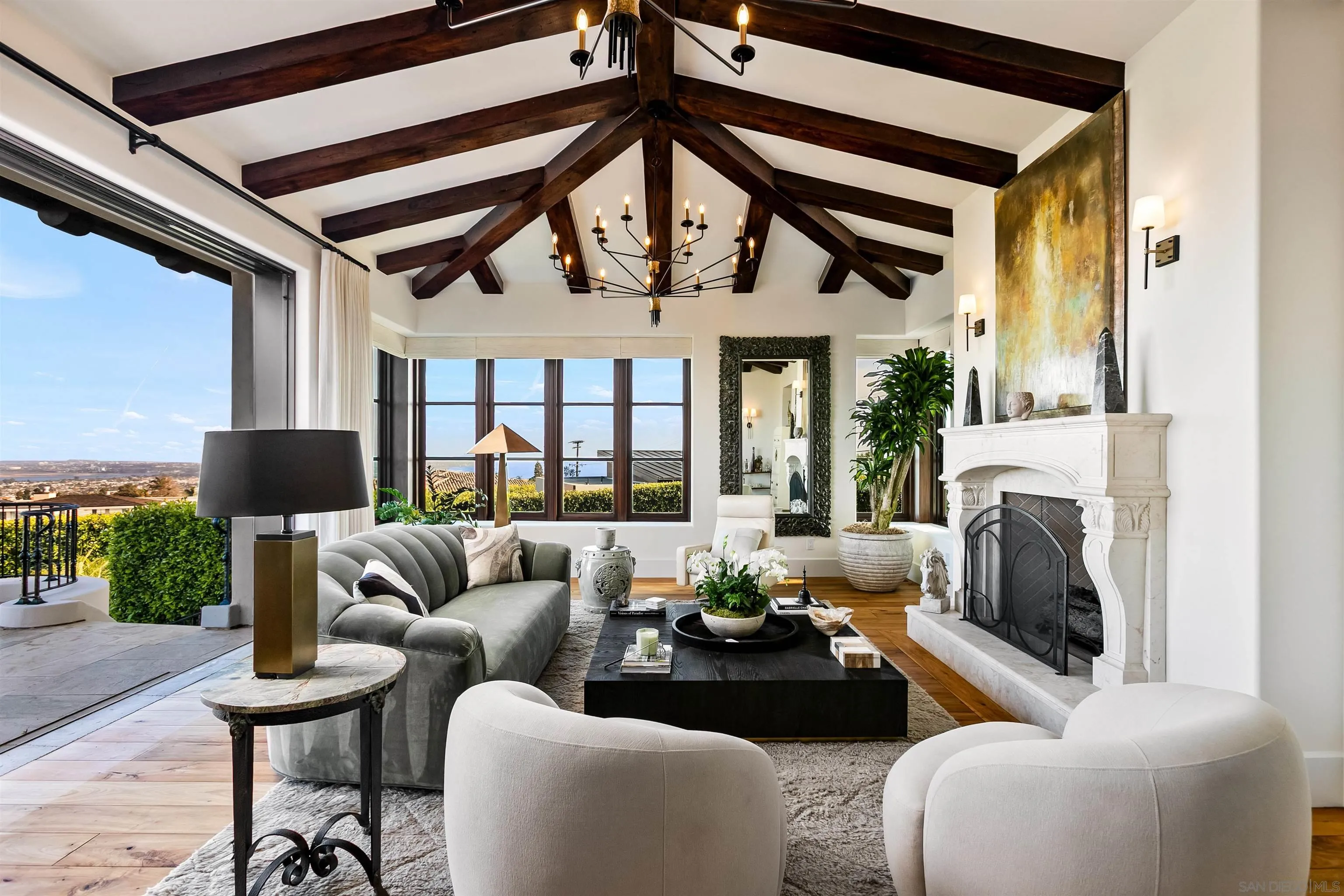https://cdn.realtyfeed.com/cdn/127/260014391/d71d2732438a312050e7ed0b21e8a9e1.webp