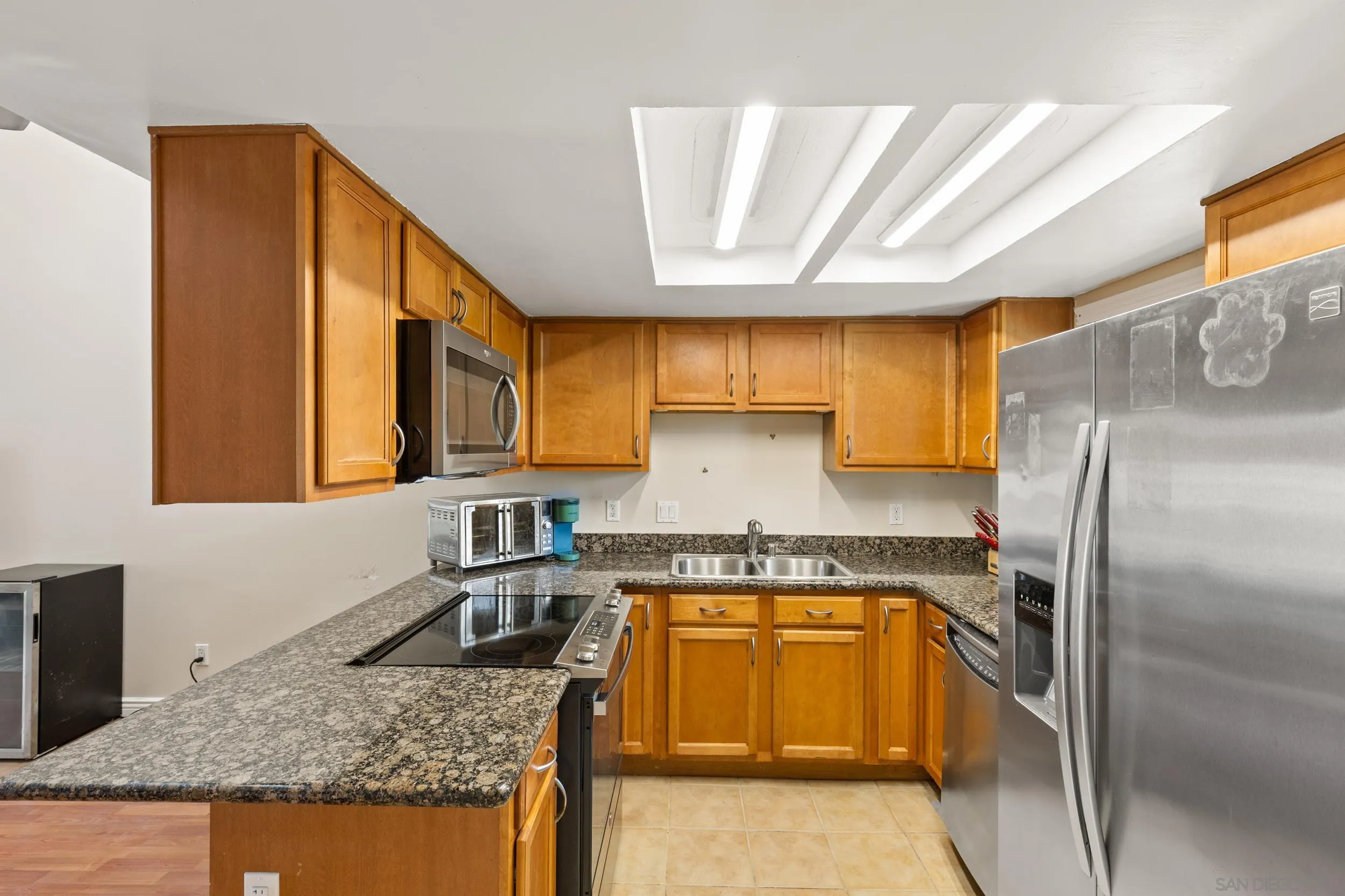 https://cdn.realtyfeed.com/cdn/127/260014392/0b17cc45036ab8f57fc2f7b29d659624.webp