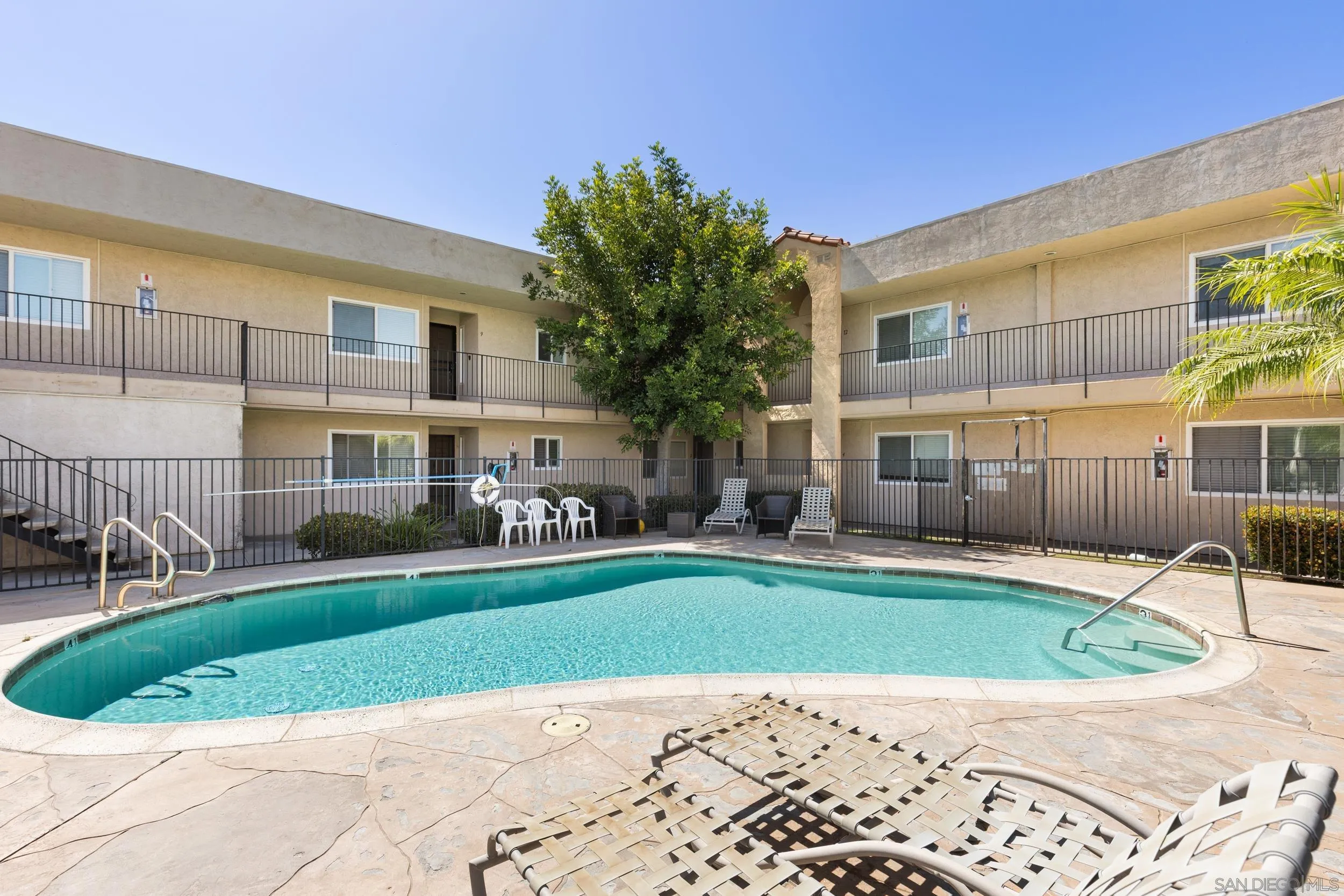 https://cdn.realtyfeed.com/cdn/127/260014392/1545ee30b7891a44ffbdfc77bffc5dfe.webp