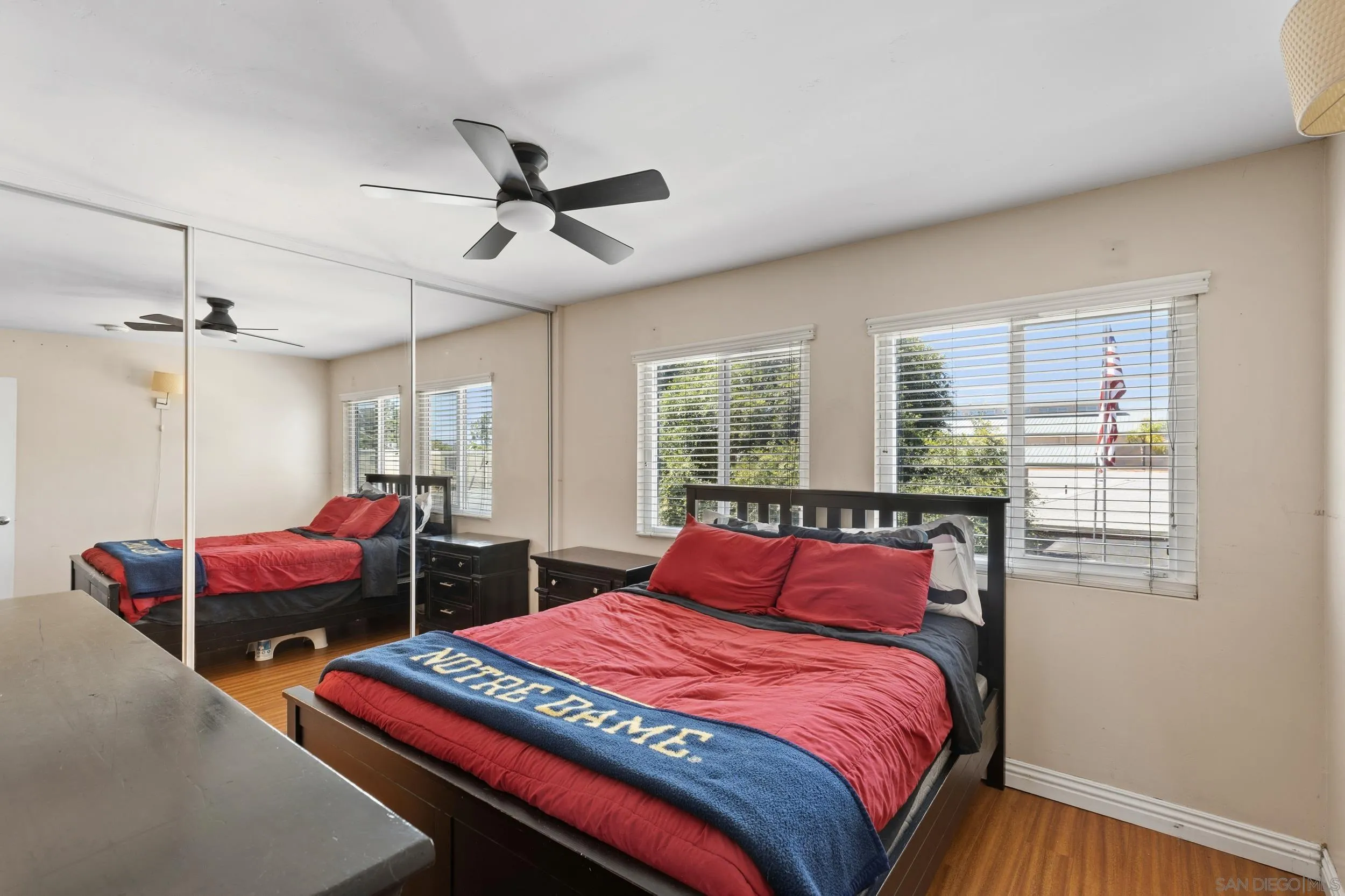 https://cdn.realtyfeed.com/cdn/127/260014392/39e34d5ffd65dde97b4208e512b30fda.webp