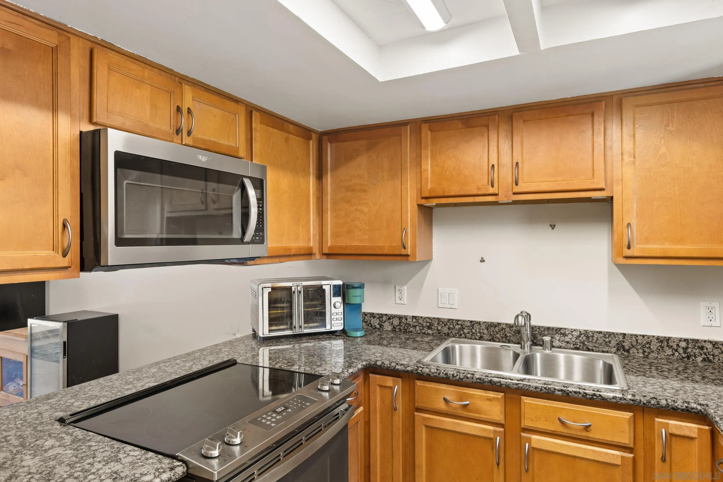 https://cdn.realtyfeed.com/cdn/127/260014392/bd3acdfbb3903ad2bf32d8484322ac06.webp