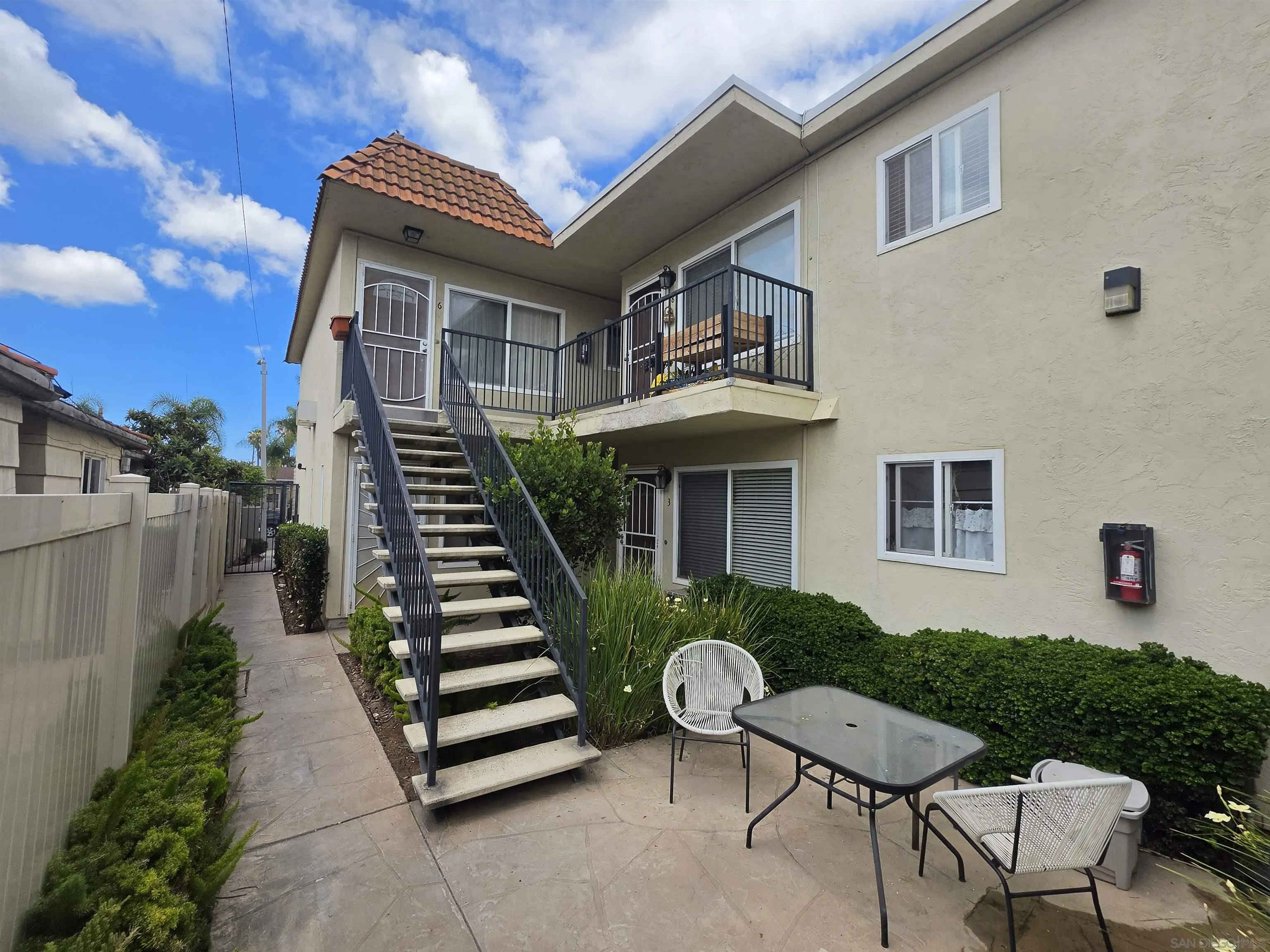 Photo #2: 260014393 Listing: Photo #2