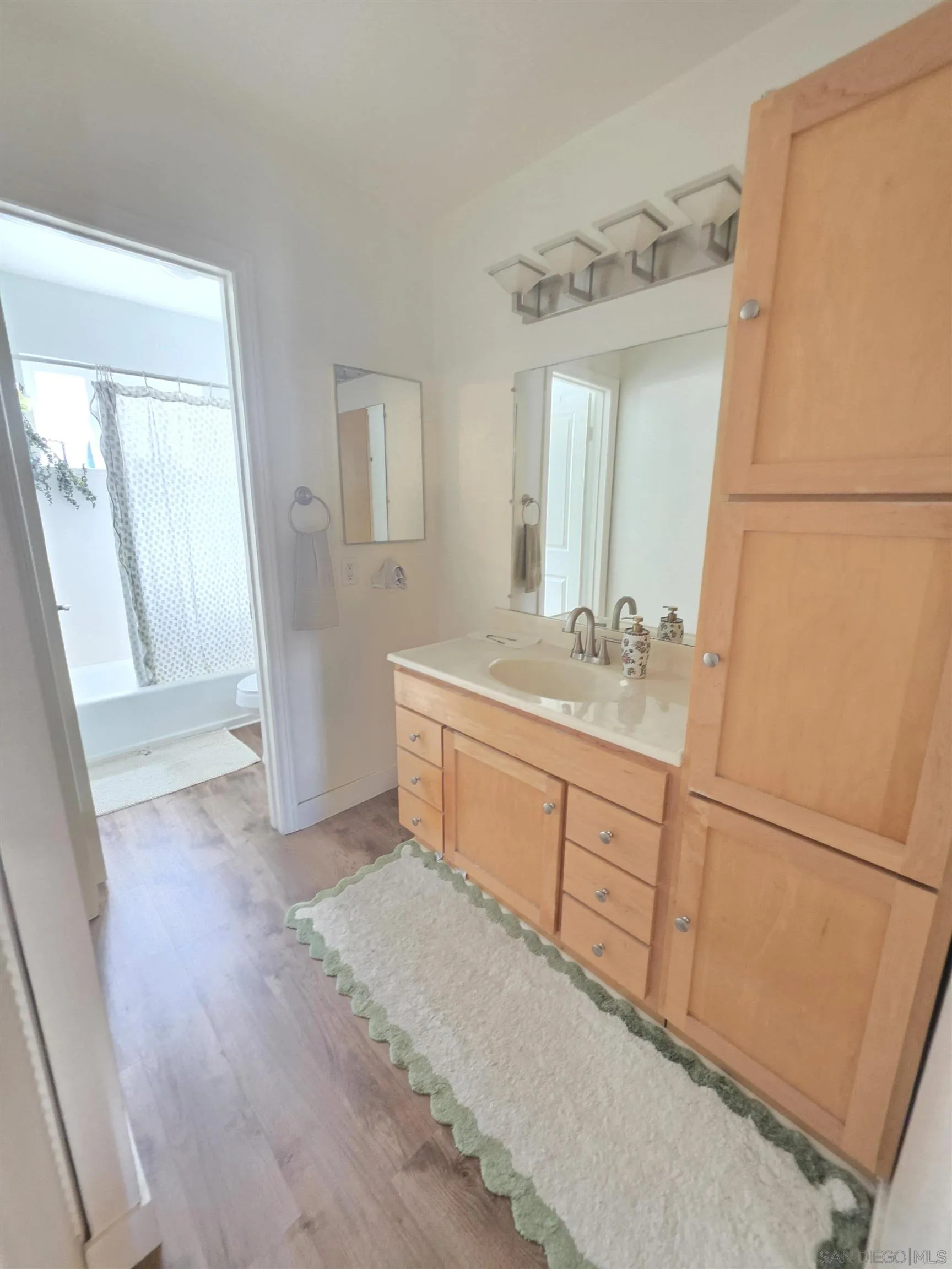 Photo #11: 260014393 Listing: Photo #11