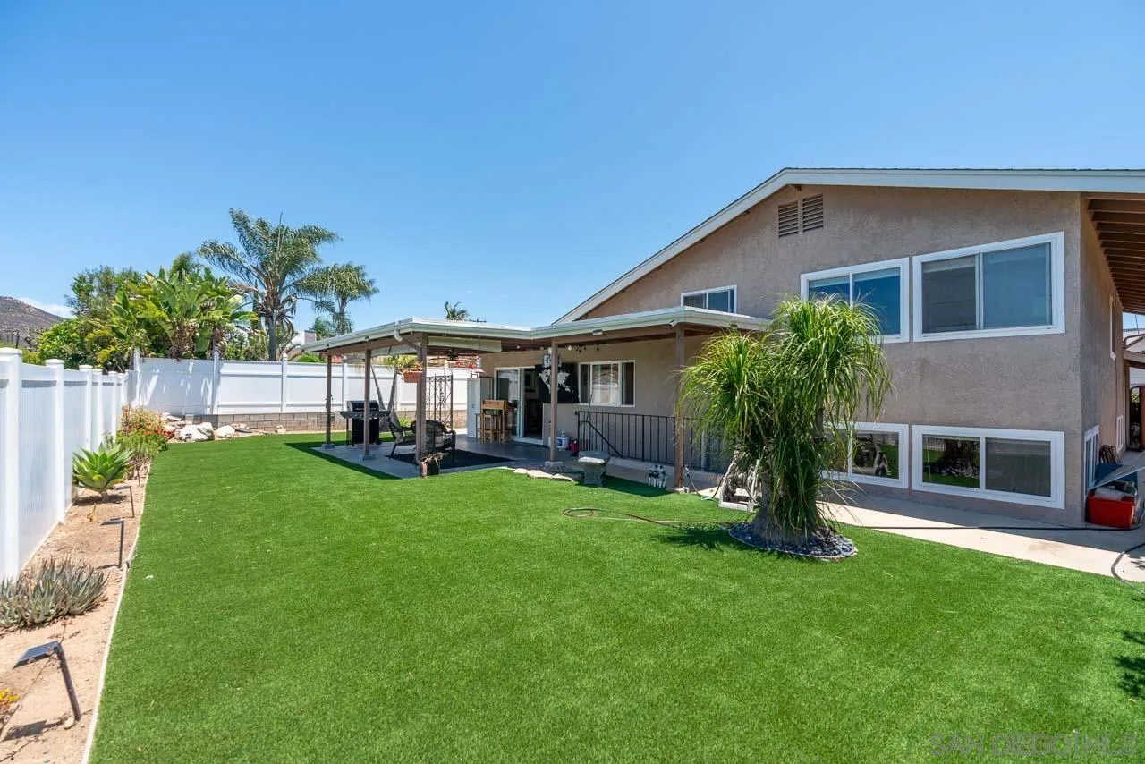 https://cdn.realtyfeed.com/cdn/127/260014396/07418619b071f5cf9c5c613efc8b8f5b.webp