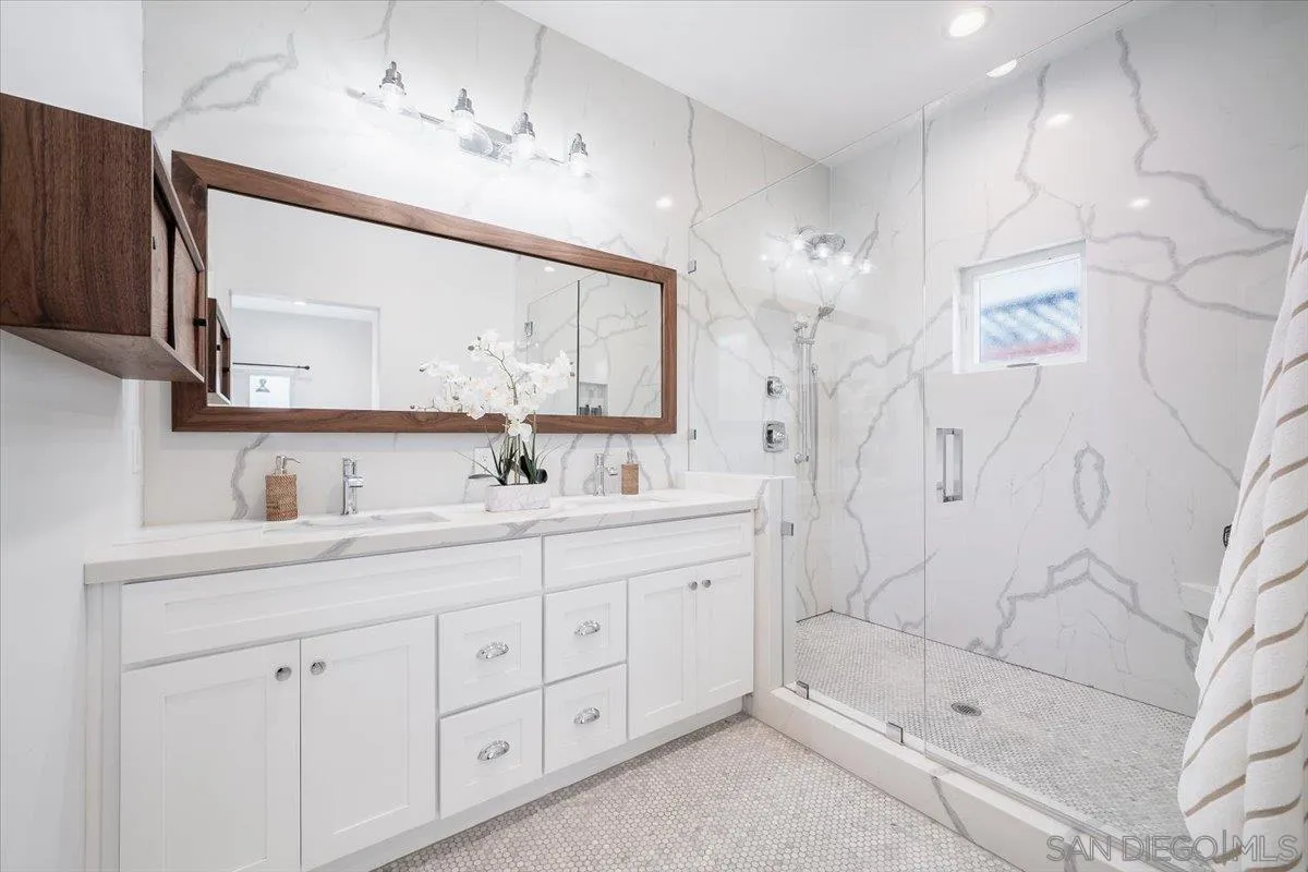 https://cdn.realtyfeed.com/cdn/127/260014400/adf8248fc319de403100c4ccd70622f7.webp