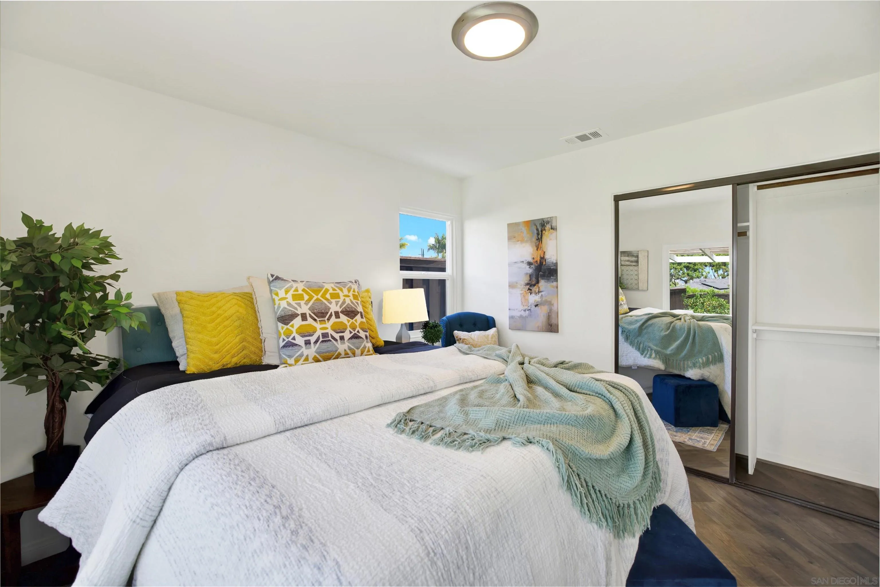 https://cdn.realtyfeed.com/cdn/127/260014414/9d26e5e27c14fa14cbf7333fada11ca0.webp
