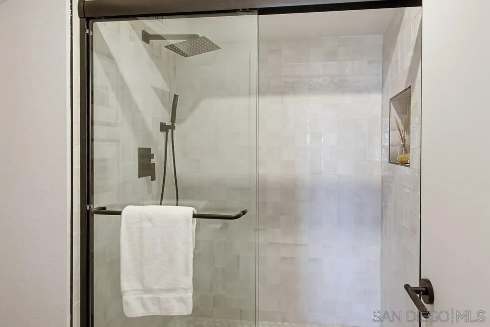 https://cdn.realtyfeed.com/cdn/127/260014416/3942090c9a8f96905cd8c72717705919.webp