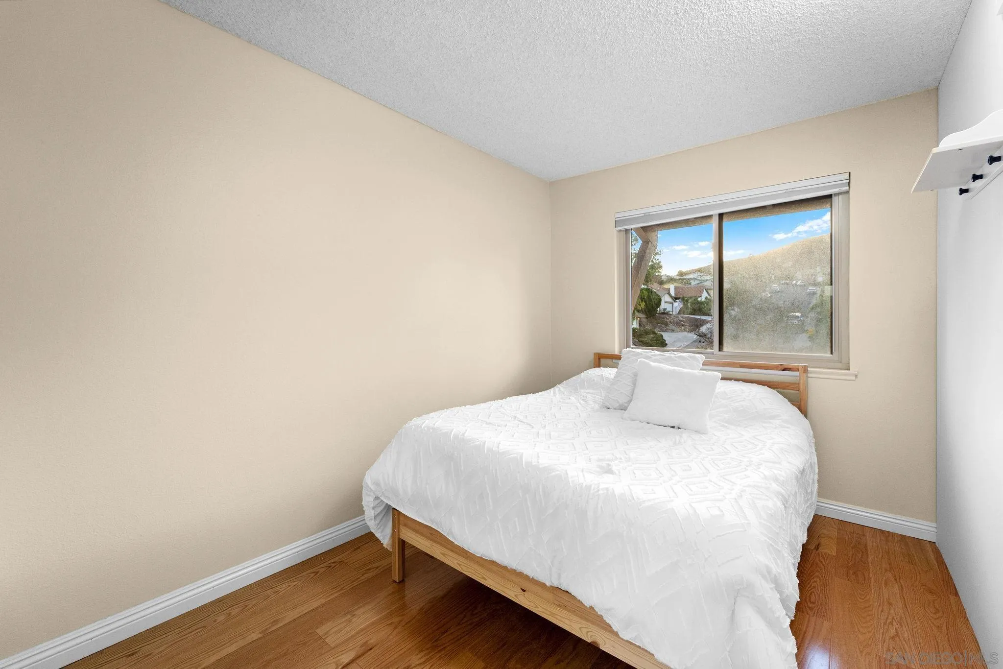 Photo #15: 260014420 Listing: Photo #15