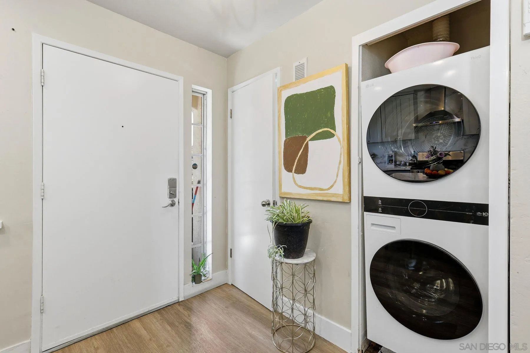 https://cdn.realtyfeed.com/cdn/127/260014422/b2fe59b50edb0e303ea6acb3cc98d0eb.webp