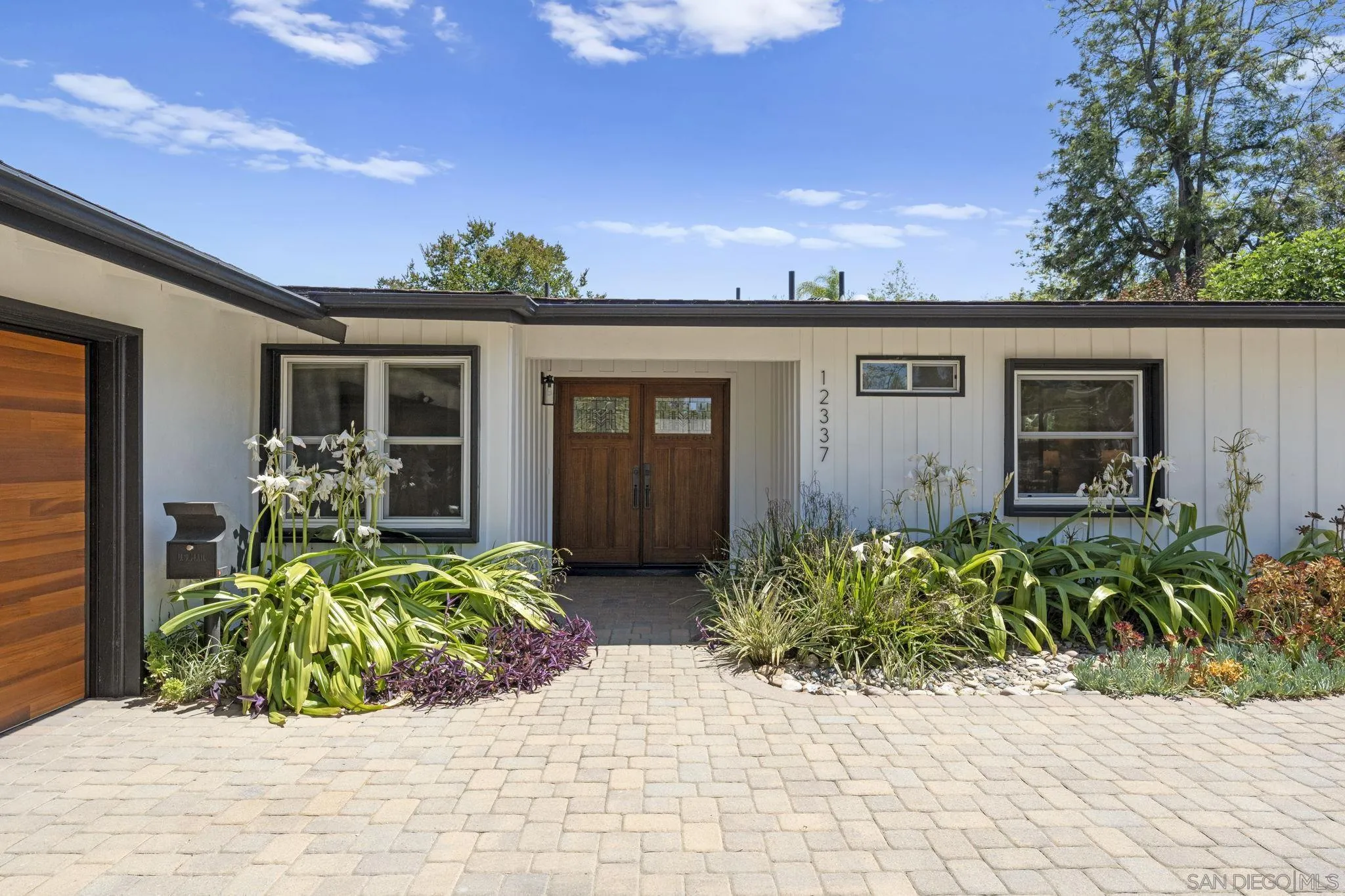 https://cdn.realtyfeed.com/cdn/127/260014424/05b7032ab8fb5670f1f9a2de7832d0f6.webp