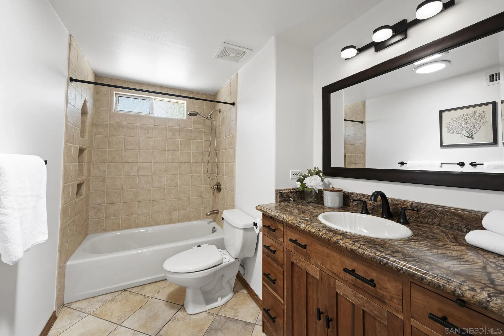 https://cdn.realtyfeed.com/cdn/127/260014424/257c0caf418c61cd6ba62dab4f0c20c3.webp