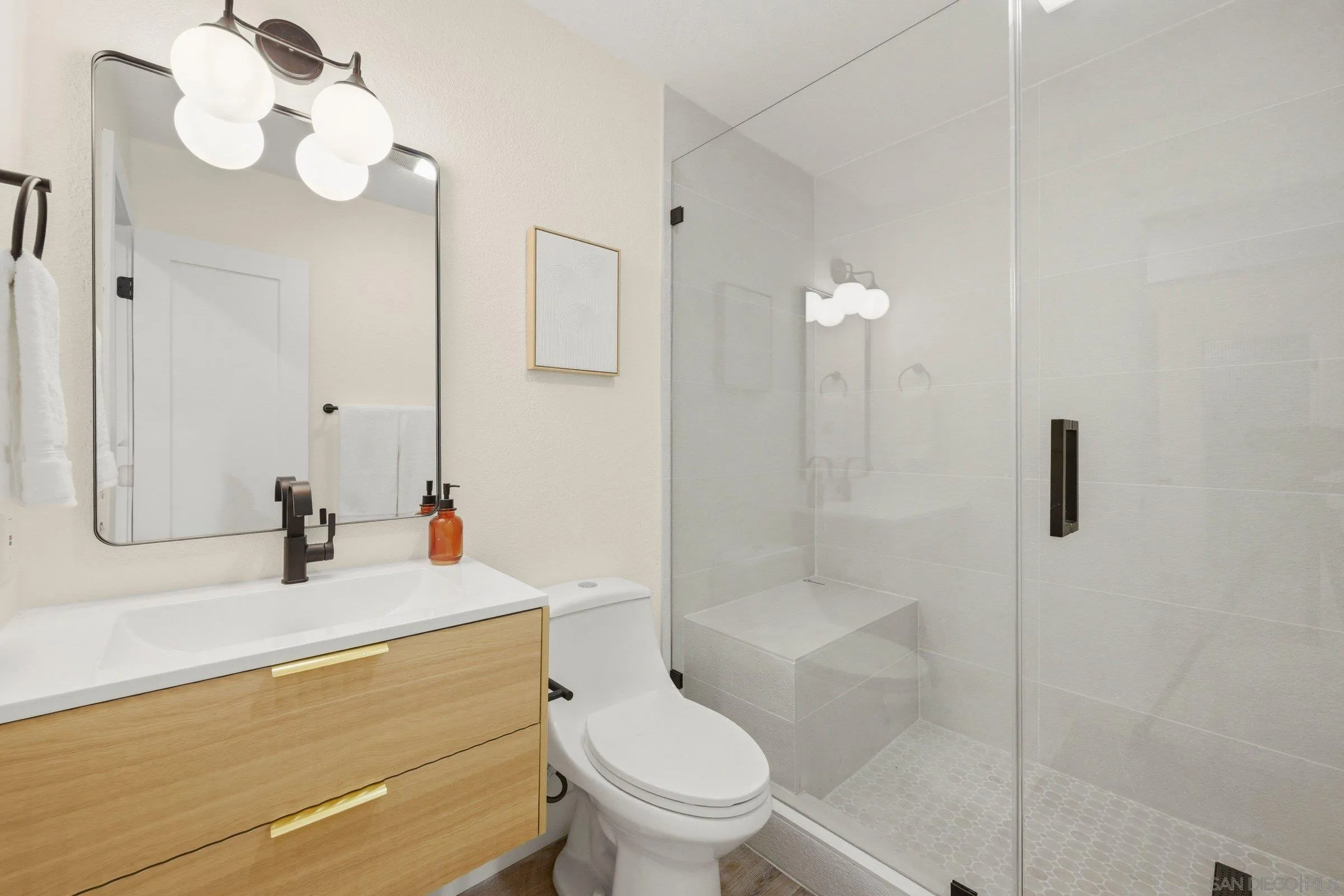 Photo #19: 260014425 Listing: Photo #19