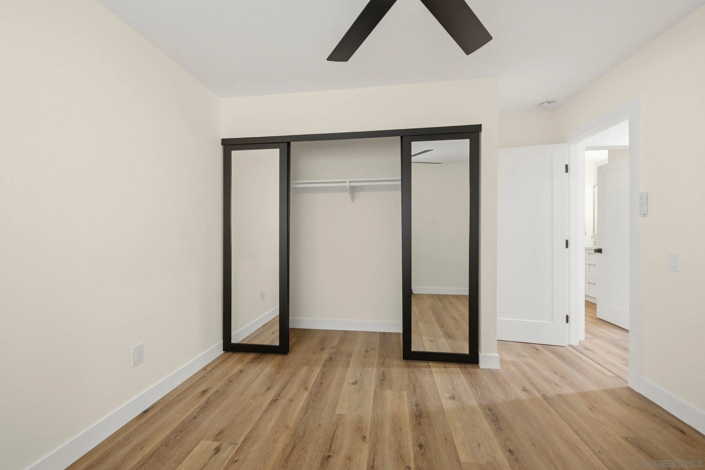 Photo #17: 260014425 Listing: Photo #17