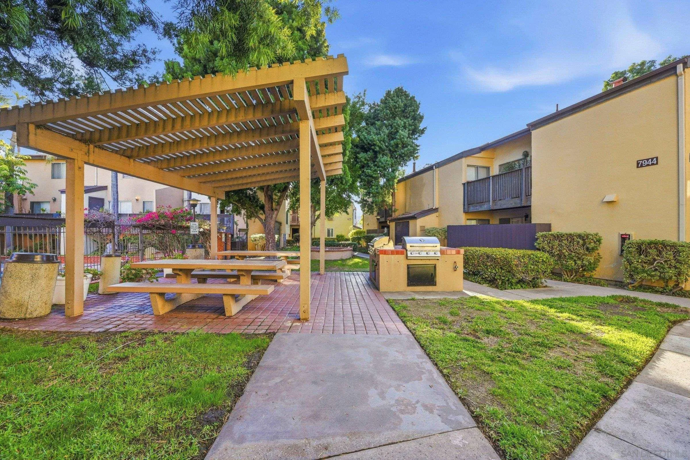 Photo #28: 260014425 Listing: Photo #28