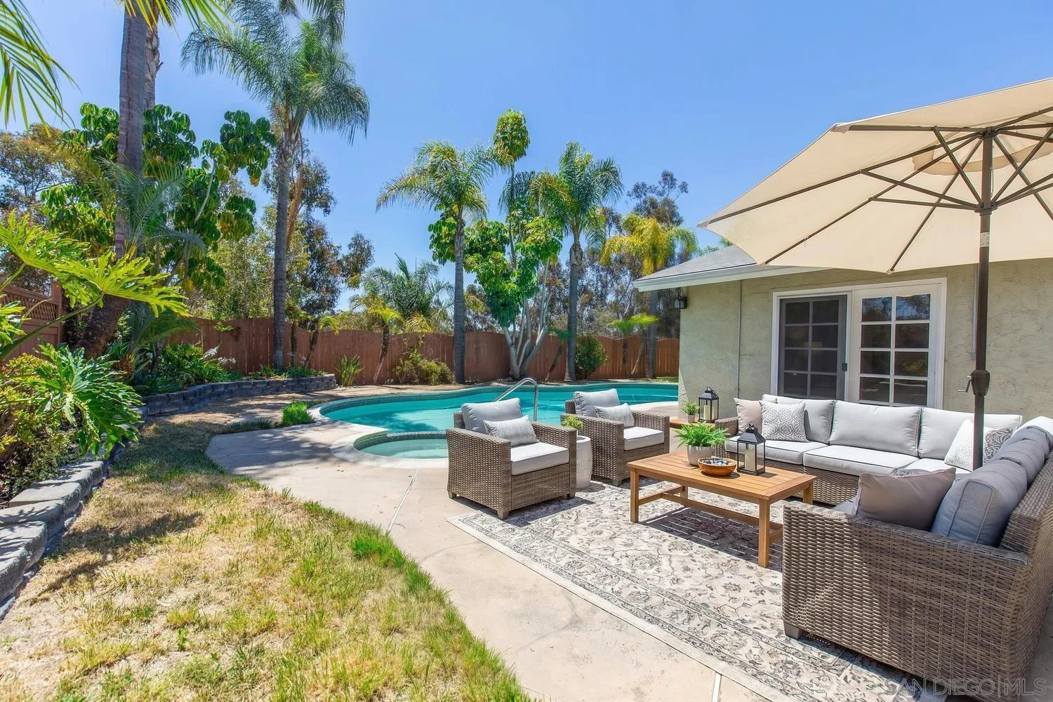 https://cdn.realtyfeed.com/cdn/127/260014429/660add24fc4ec339402934a2cd94c877.webp