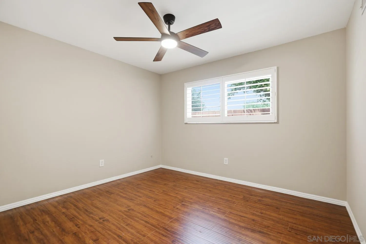 https://cdn.realtyfeed.com/cdn/127/260014429/99e9cb6a397590a976a16ae49d2f3bd7.webp