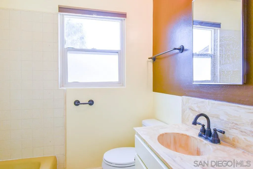 https://cdn.realtyfeed.com/cdn/127/260014432/ced9c743940703b7fab2ee573d106a6c.webp