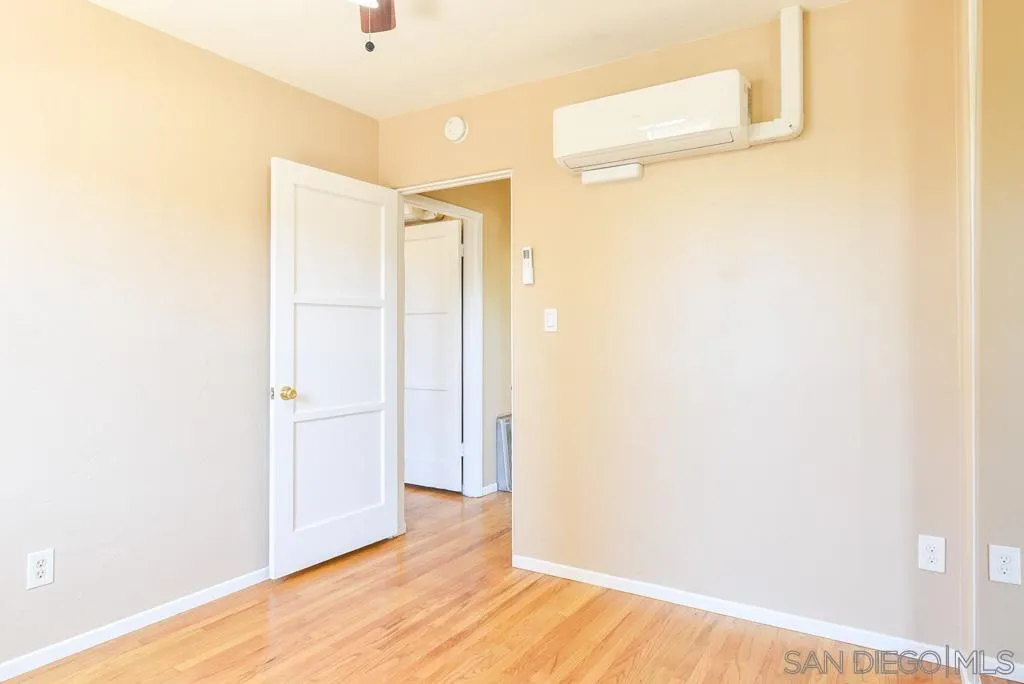 https://cdn.realtyfeed.com/cdn/127/260014432/ee8c1f7caf89daf8d3c94040b63c0bf6.webp
