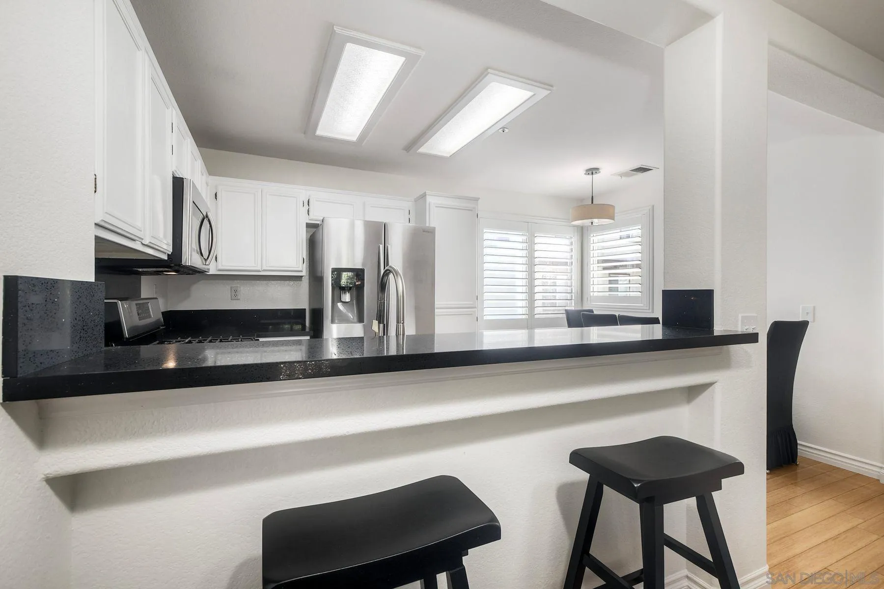 Photo #11: 260014437 Listing: Photo #11