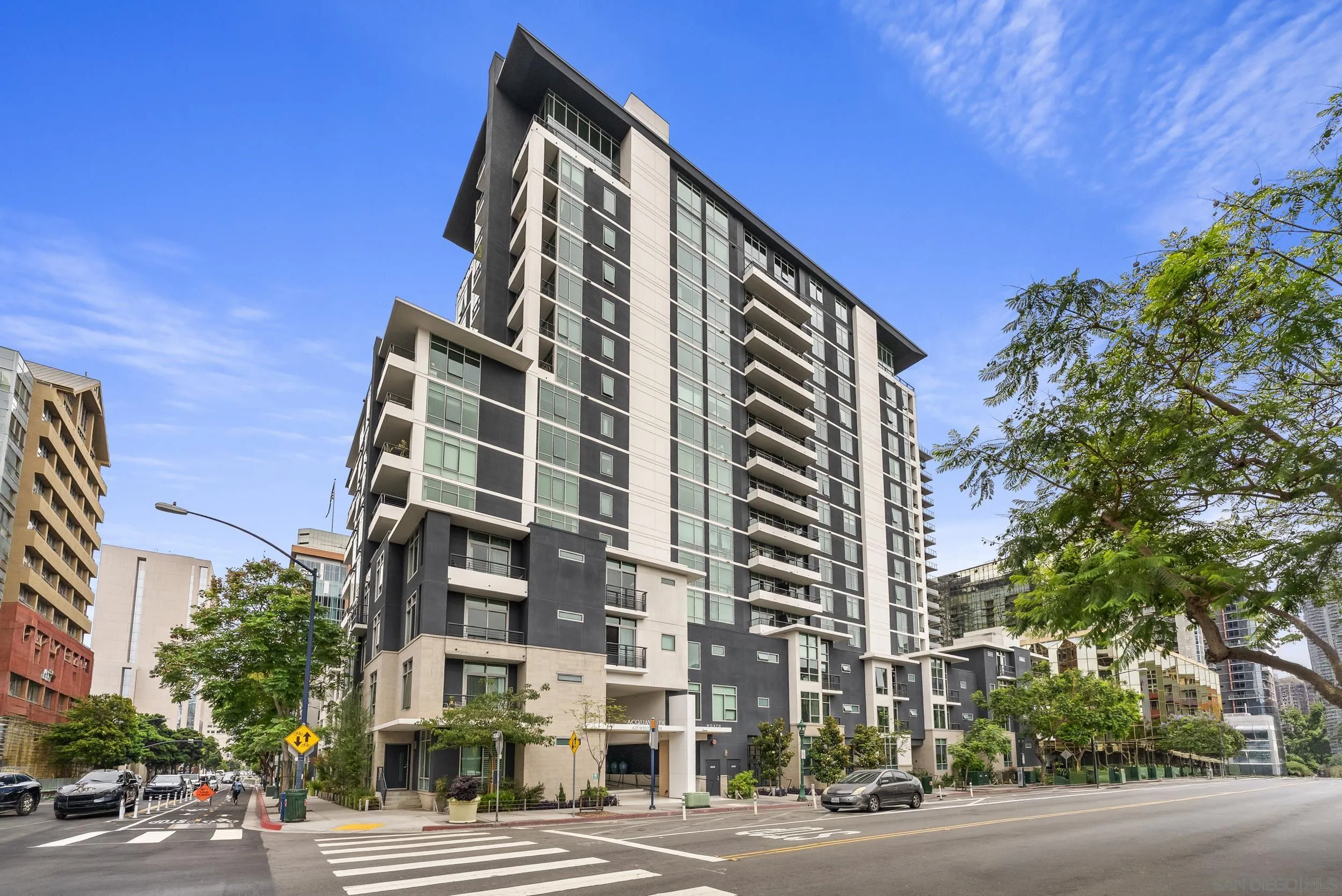 https://cdn.realtyfeed.com/cdn/127/260014442/b29bc6b6de0f05a5353db5558e1de00c.webp
