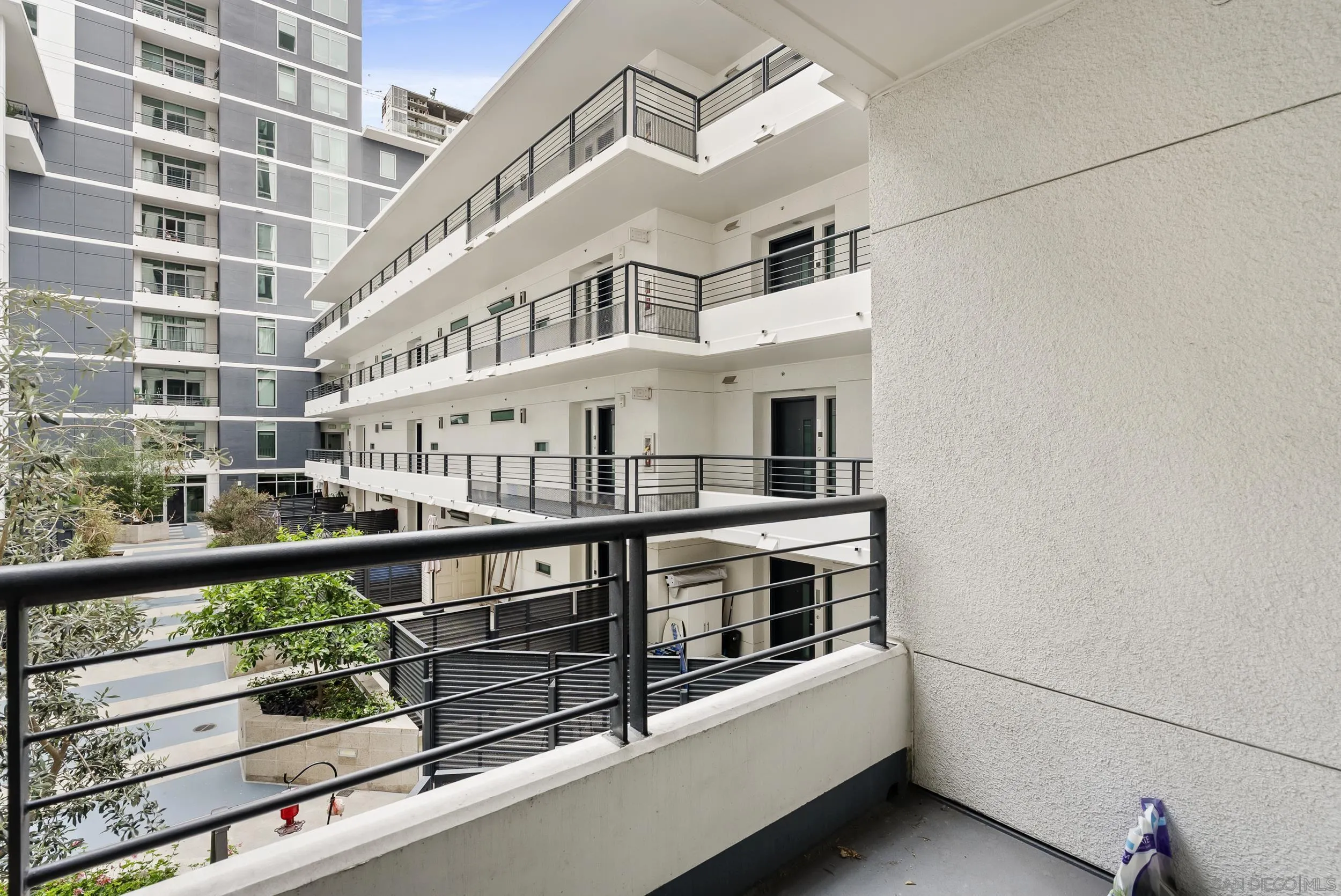 https://cdn.realtyfeed.com/cdn/127/260014442/c923d403515c1579709193449365d631.webp